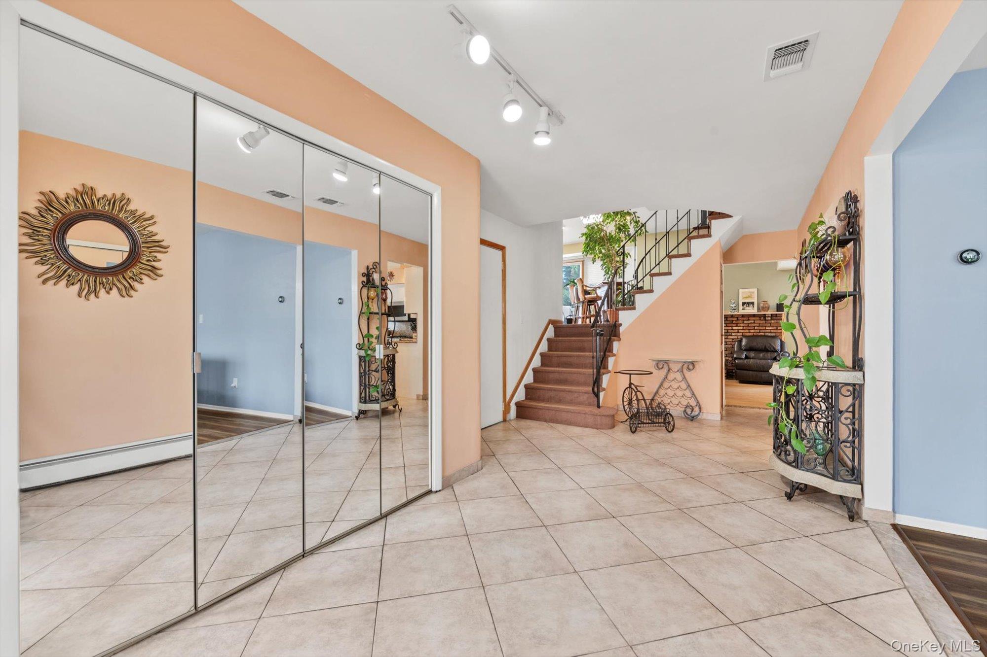 713 Hungry Harbor Road – For Sale photo 3