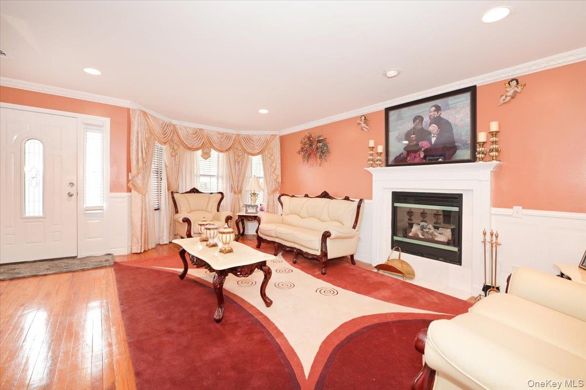 26 Maeder Avenue – For Sale photo 8