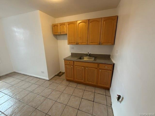 87-20 175 Street St – For Rent photo 8