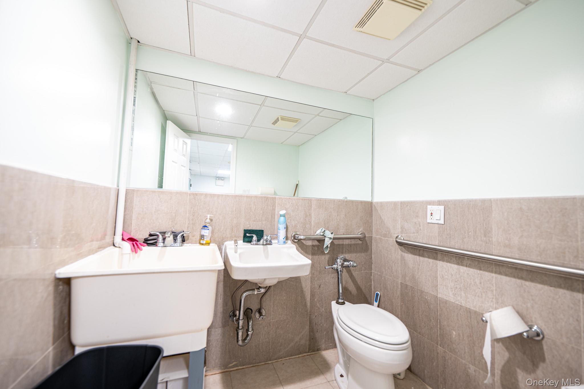 41-28 Haight Street, Unit 1C photo 8