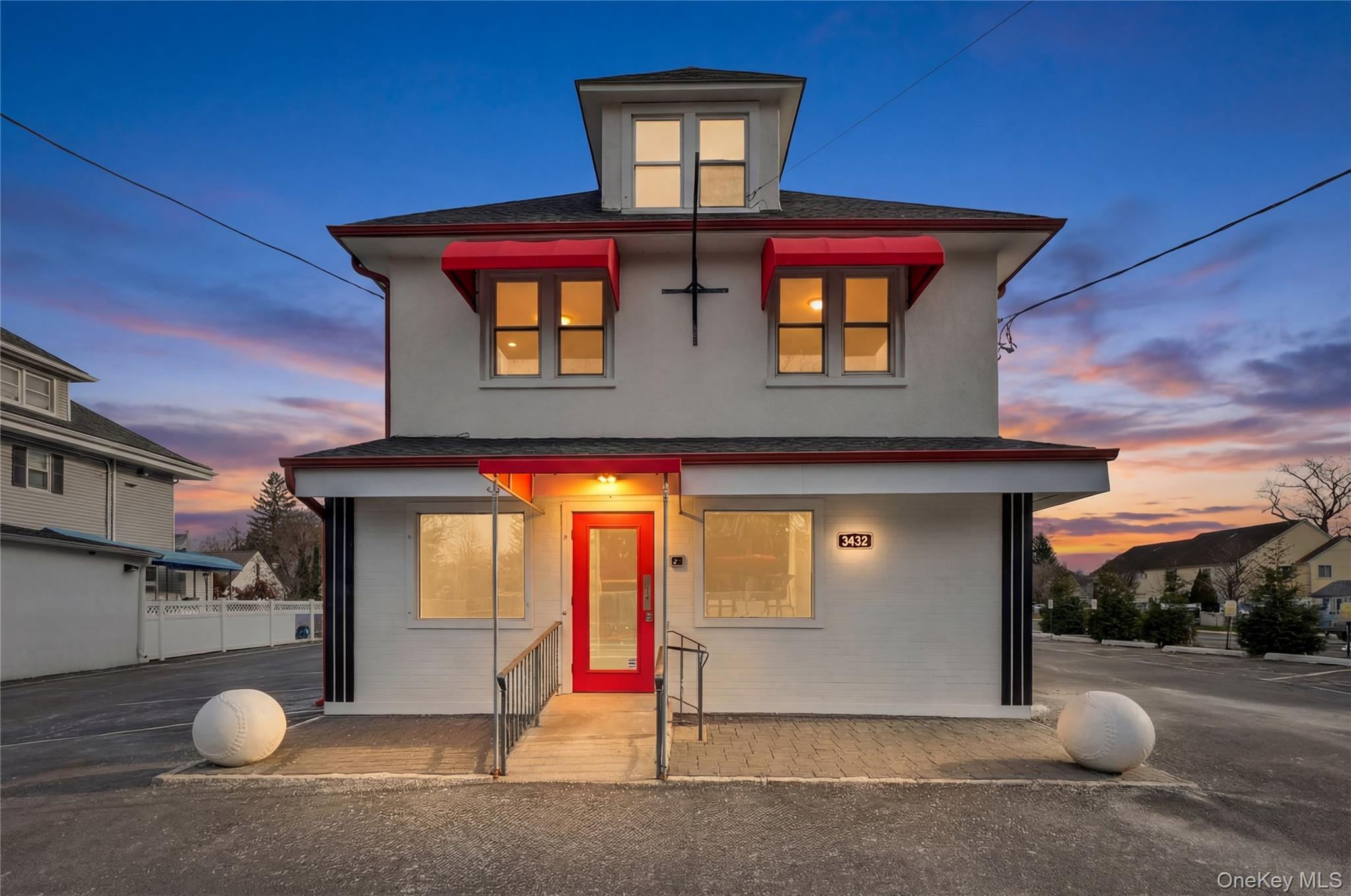 3432 Lexington Avenue – For Sale