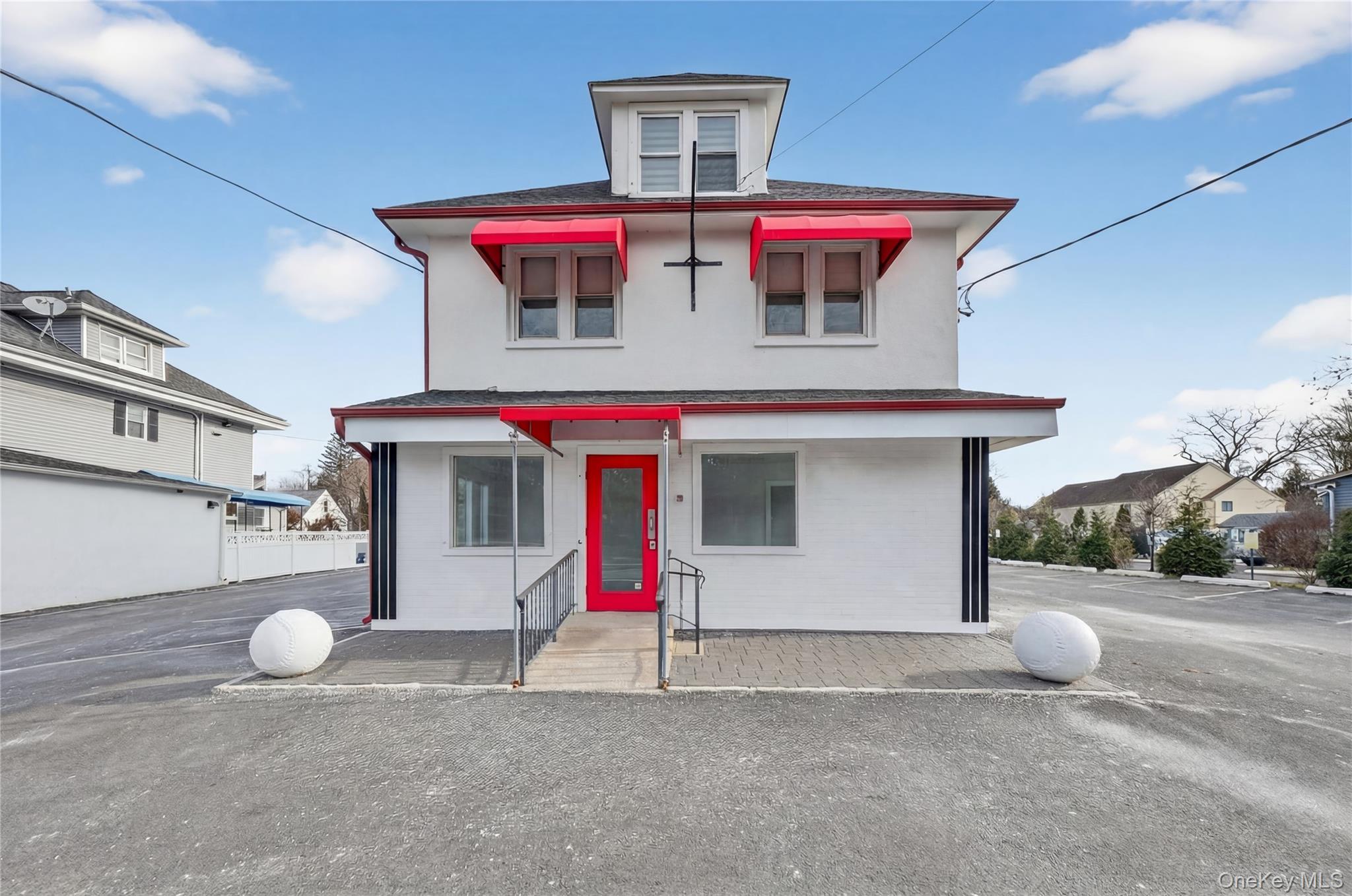3432 Lexington Avenue – For Sale photo 2