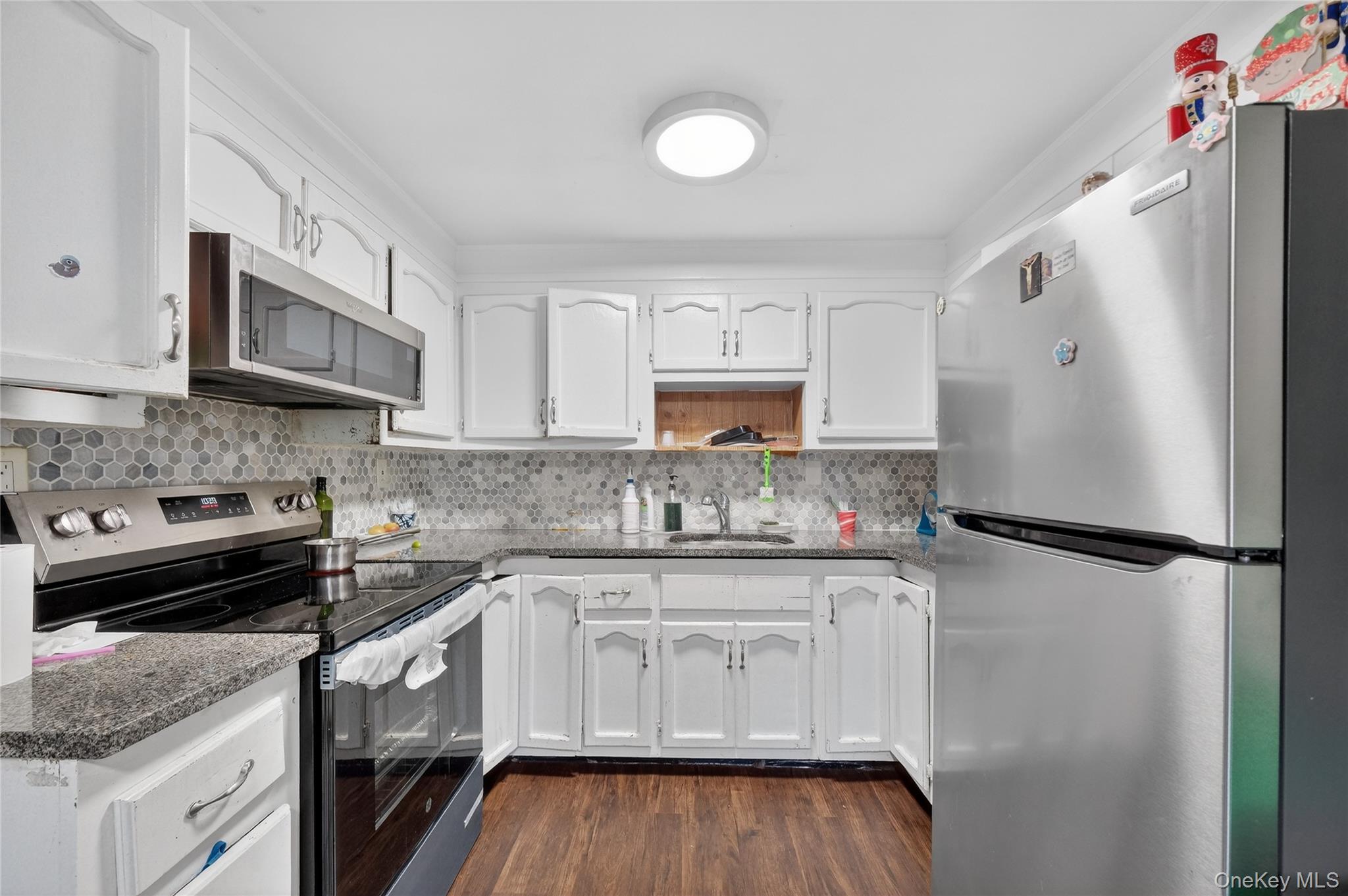 3432 Lexington Avenue – For Sale photo 37