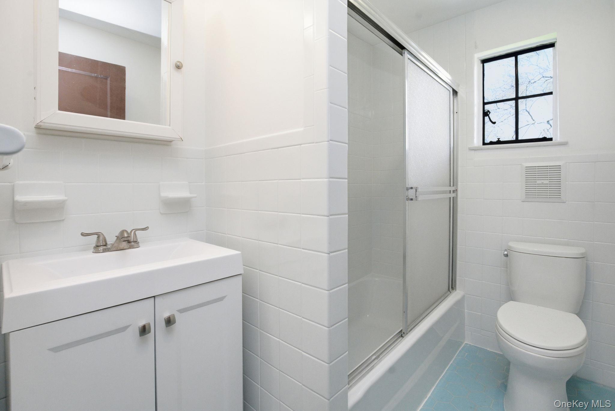5 Seymour Place – For Rent photo 24
