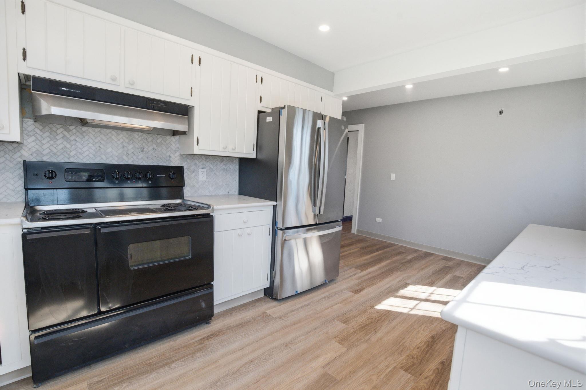 5 Seymour Place – For Rent photo 9
