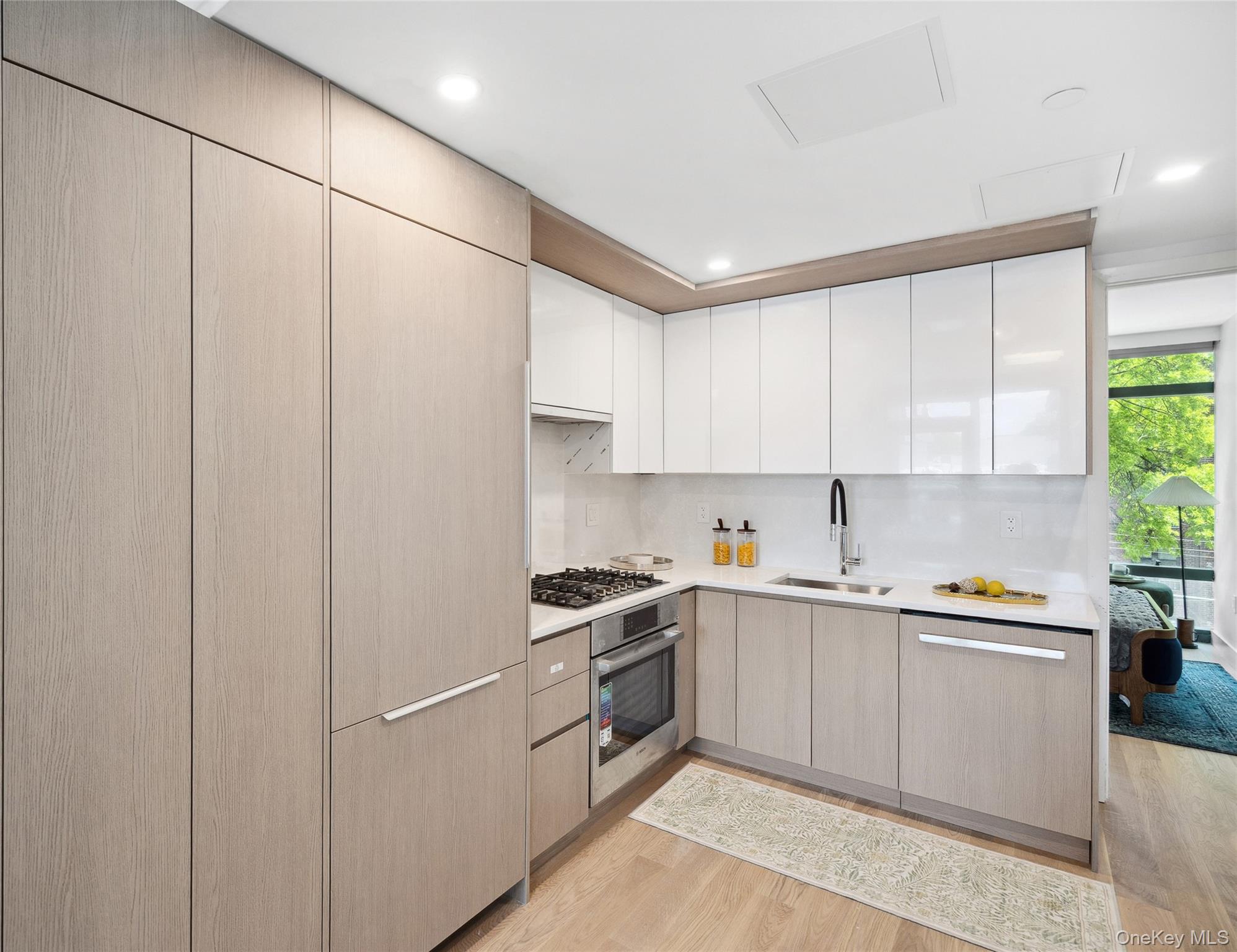 38-20 Parsons Boulevard, Unit 514 photo 9