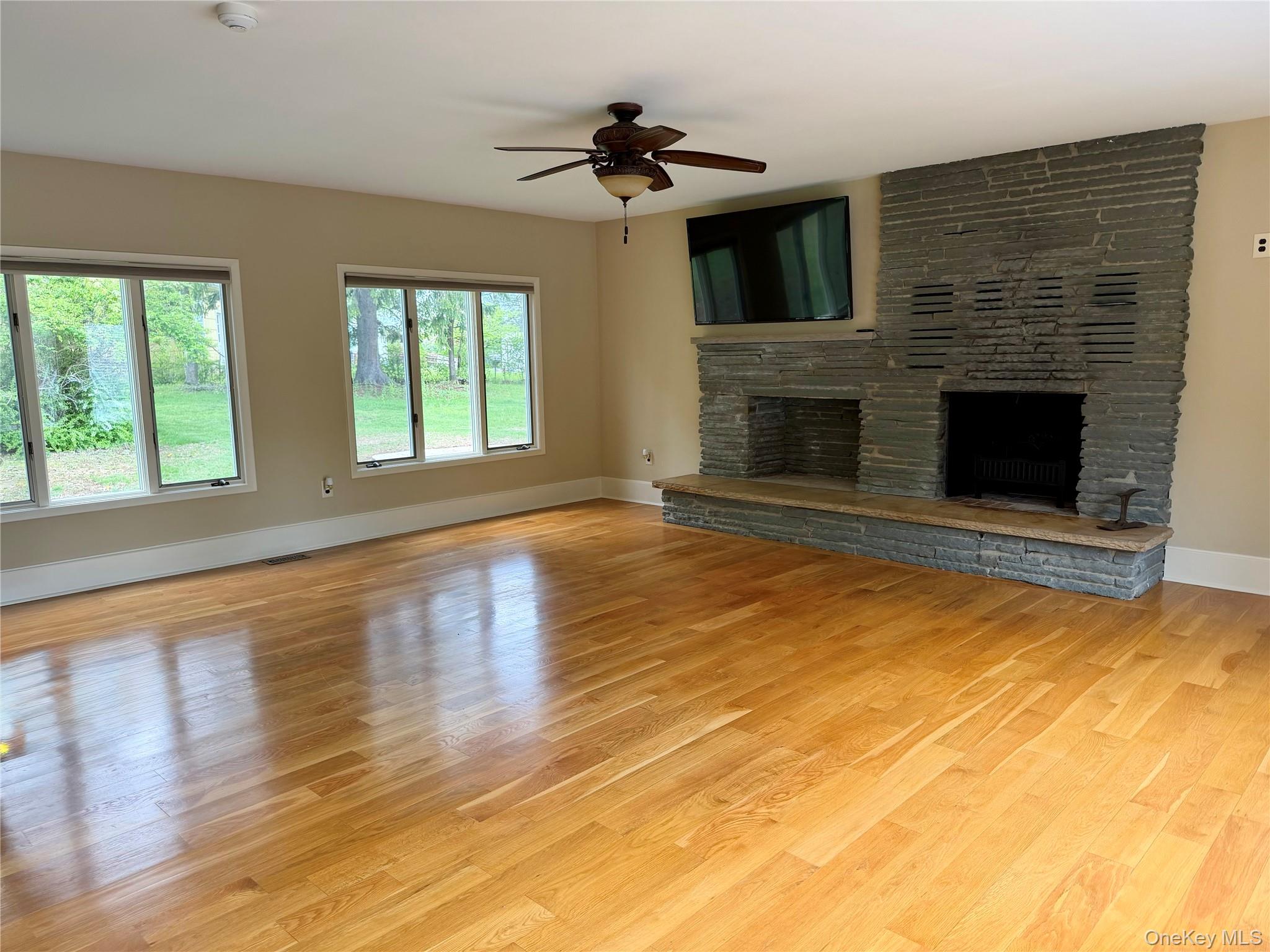 571 Route 17M – For Sale photo 22