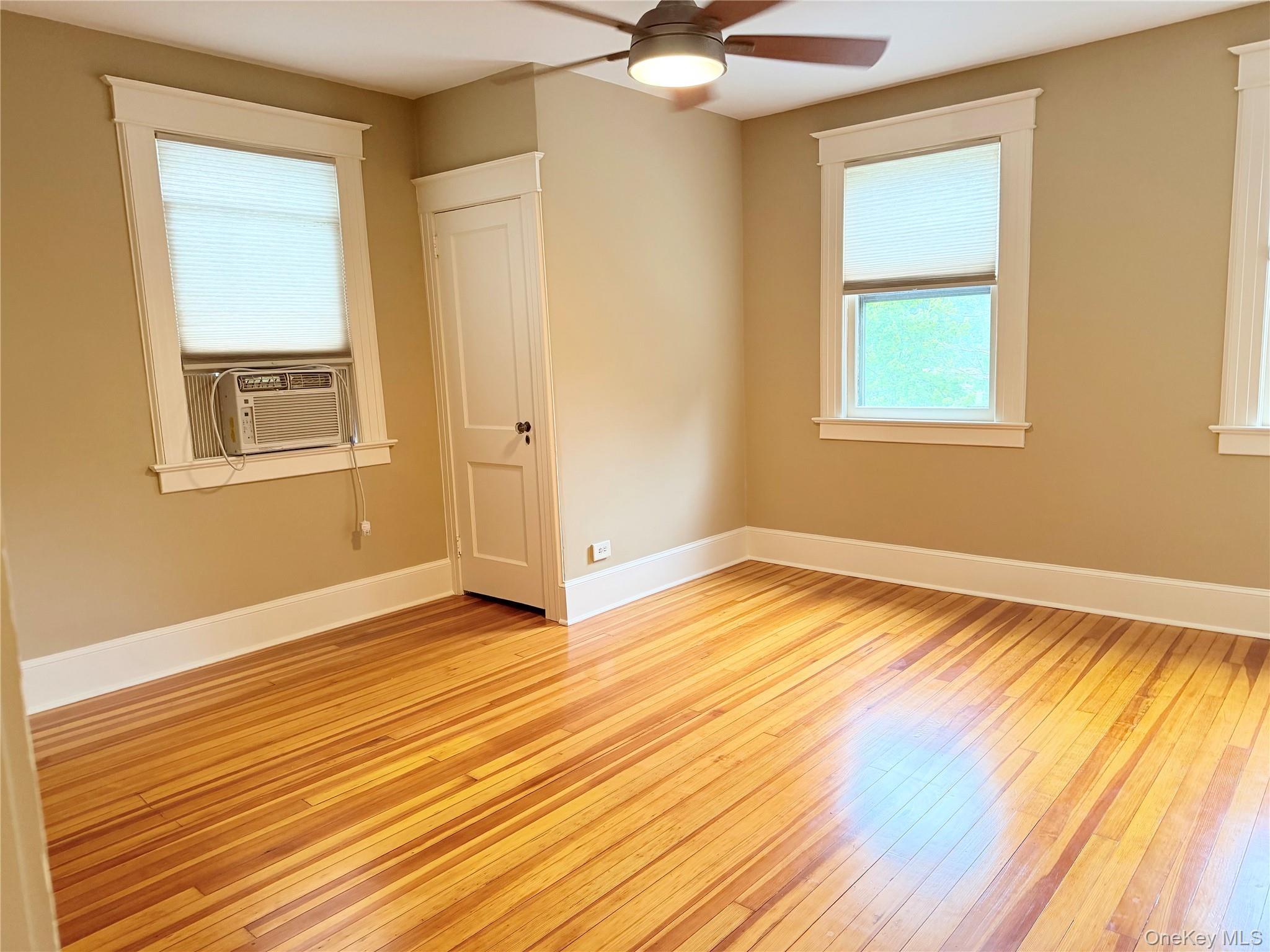571 Route 17M – For Sale photo 18