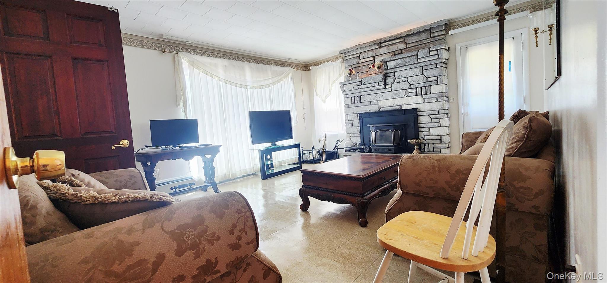530 Sackett Lake Road – For Sale photo 19