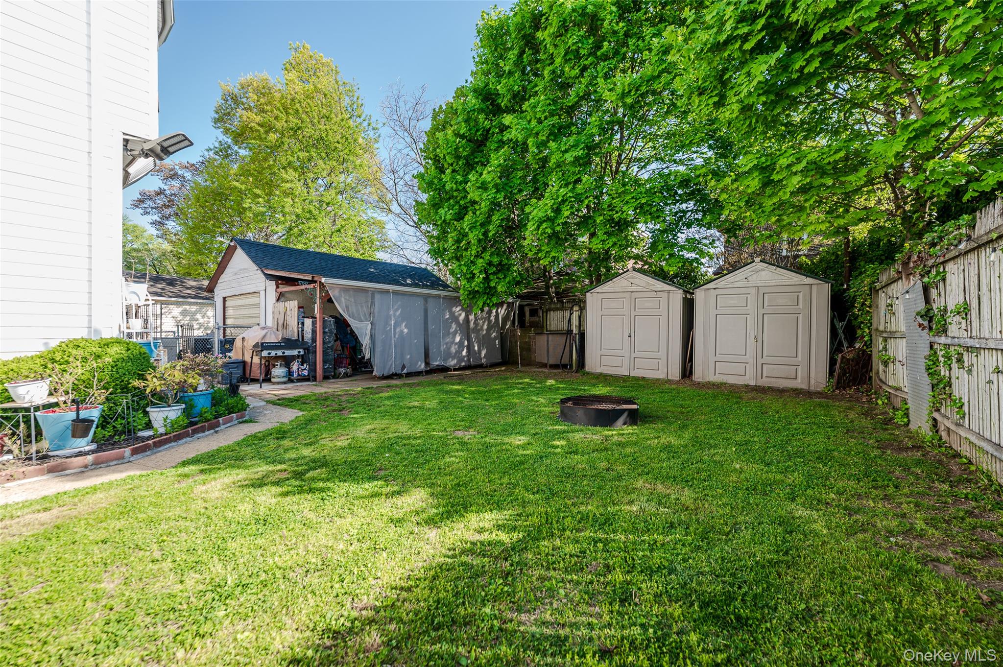 126 Scranton Avenue – For Sale photo 20