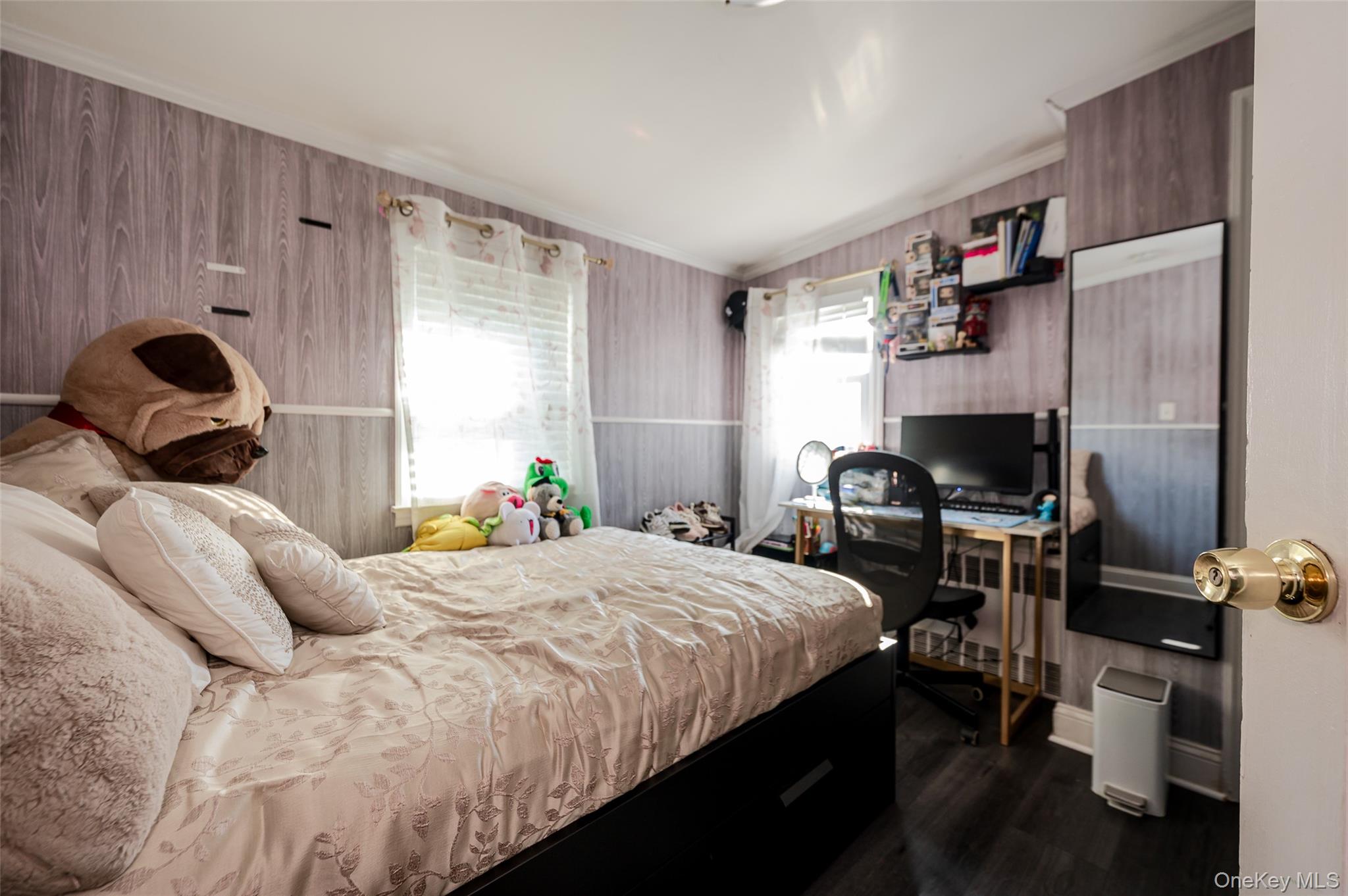 126 Scranton Avenue – For Sale photo 16