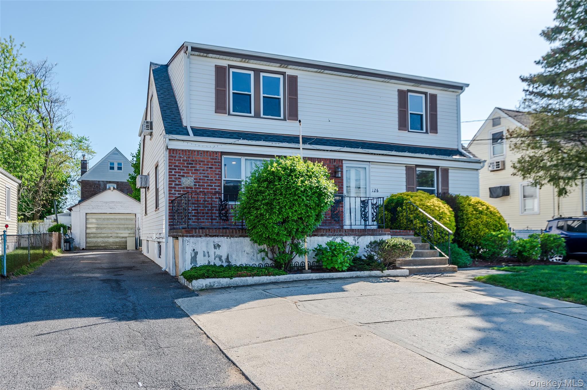 126 Scranton Avenue – For Sale
