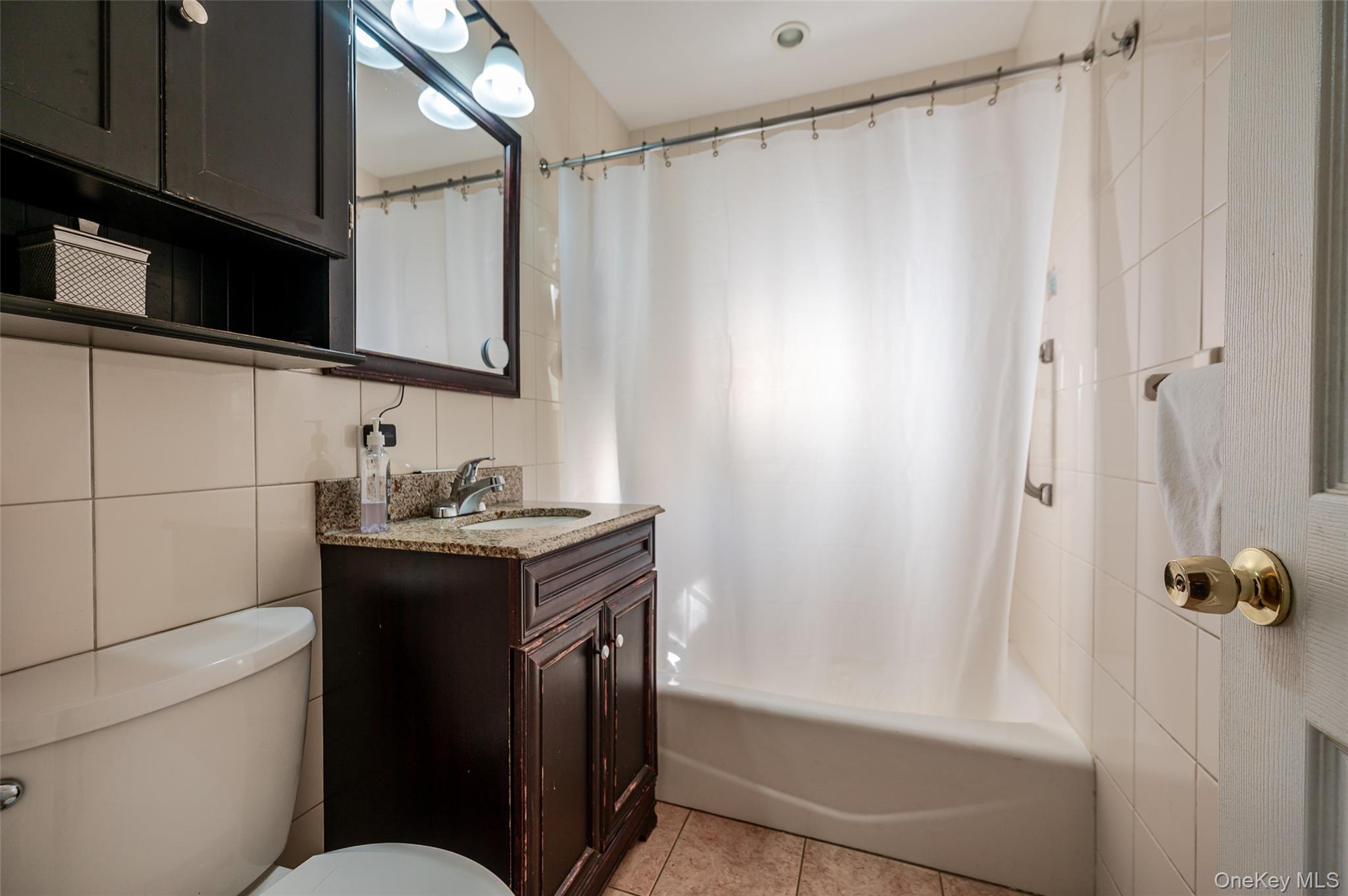 126 Scranton Avenue – For Sale photo 10