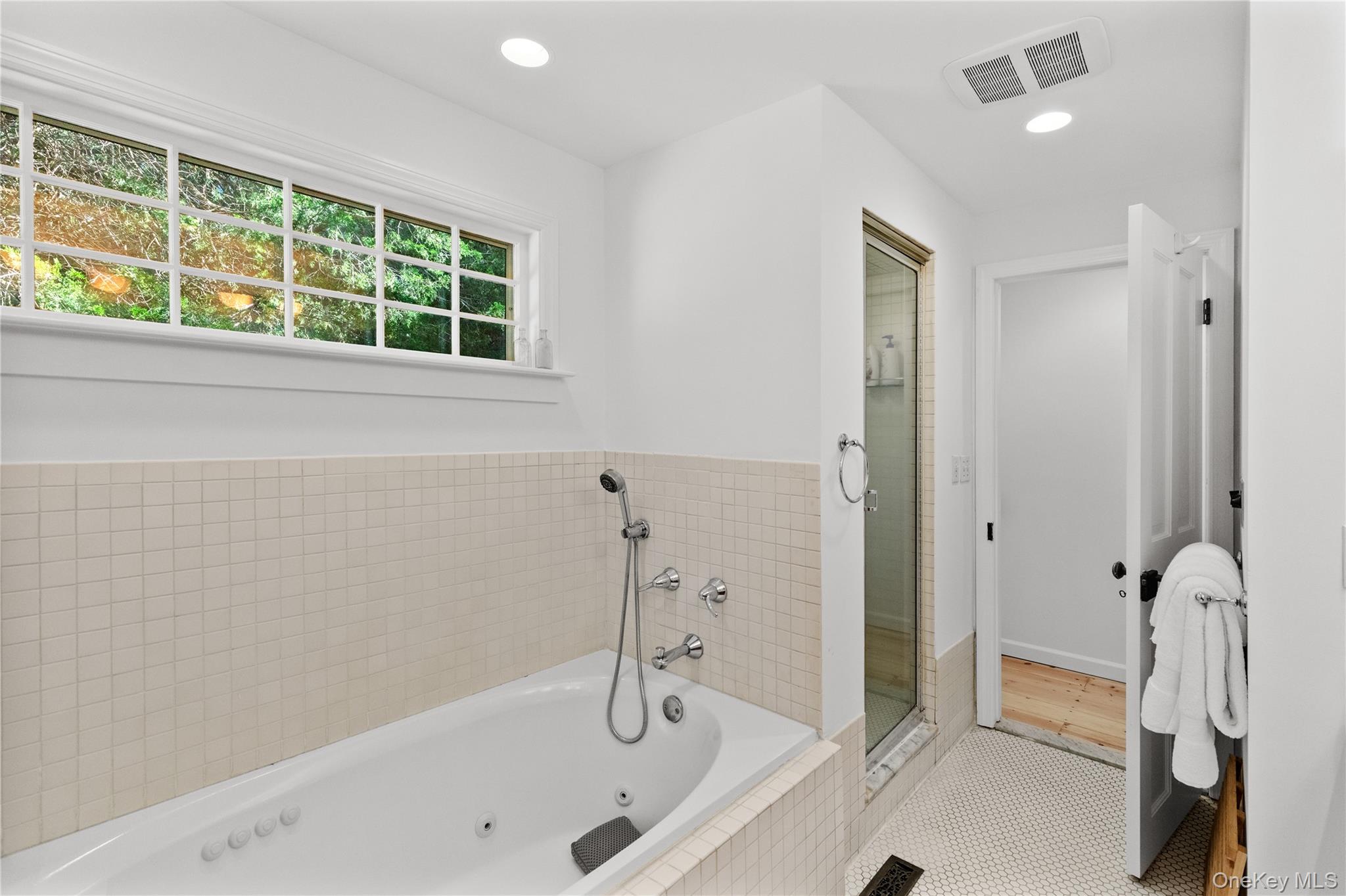 197 Hog Creek Road – For Rent photo 14