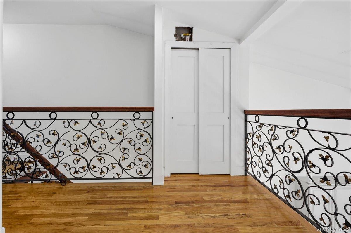 10847 Sutphin Boulevard – For Sale photo 8