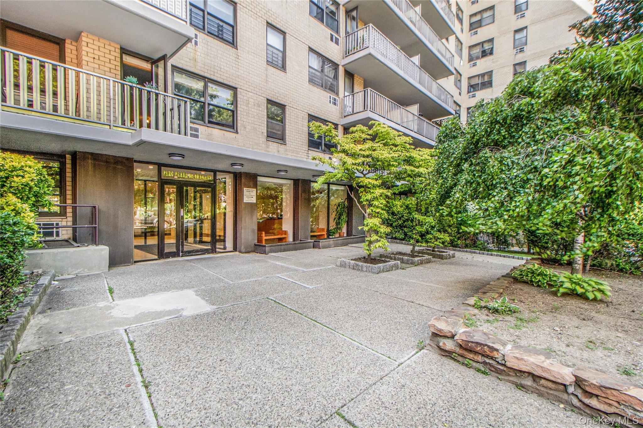39-60 54th Street, Unit 10-O photo 2