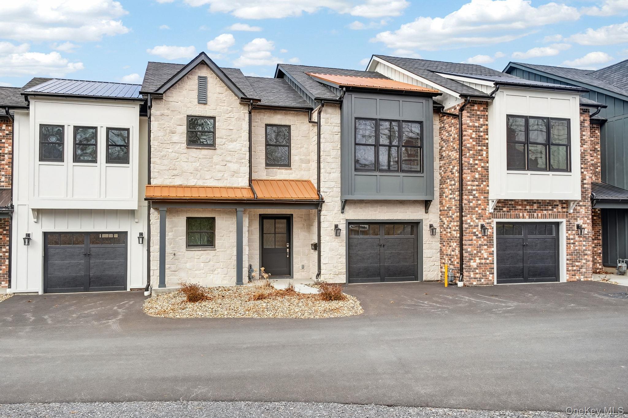 16 Icehouse Drive – For Sale photo 45