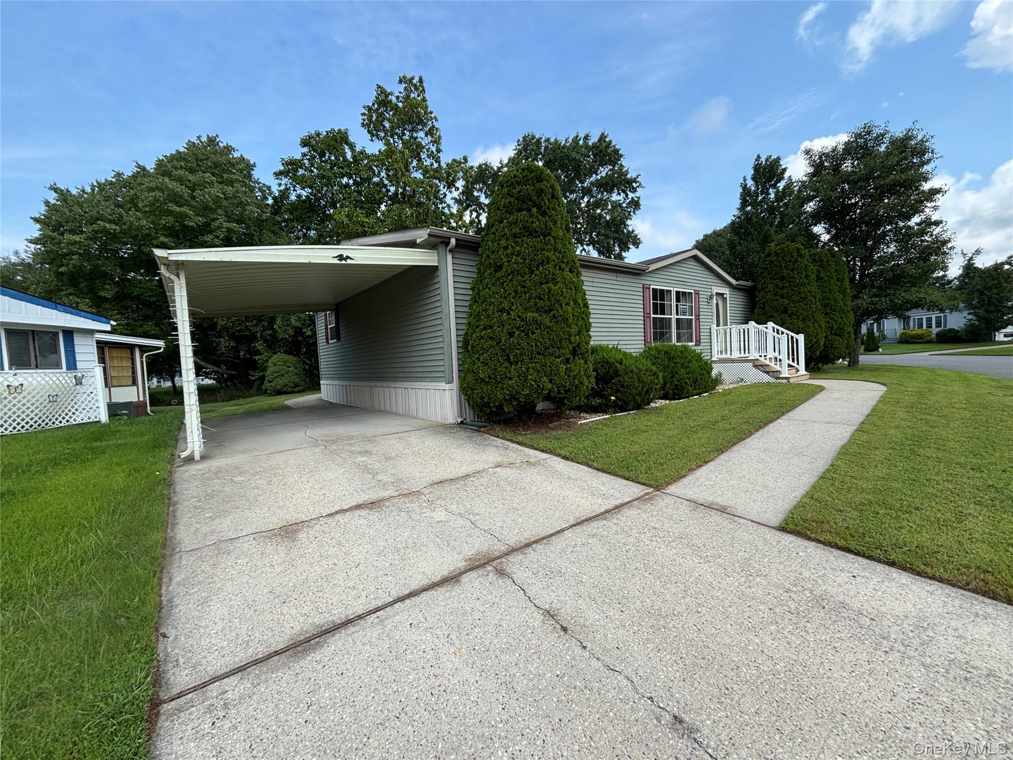 1661 Old Country Road, Unit 417 photo 5