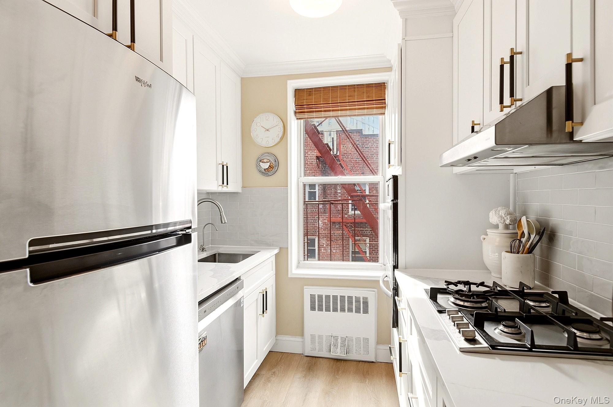 601 Kappock Street, Unit 6F photo 2