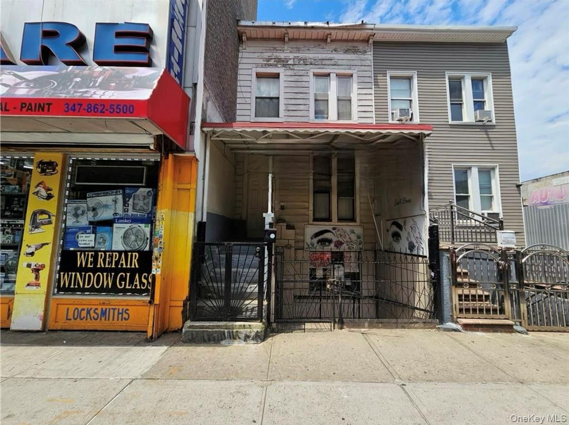 1123 Southern Blvd – For Rent