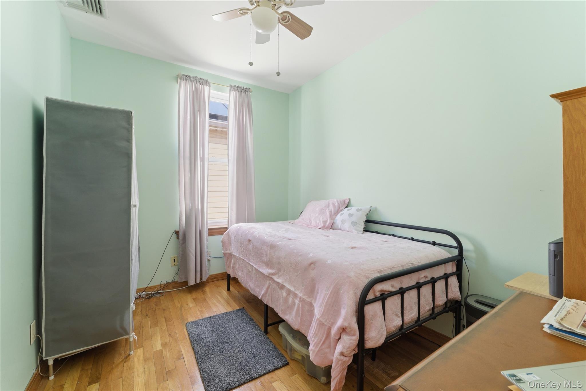 675 E 53rd Street – For Sale photo 9