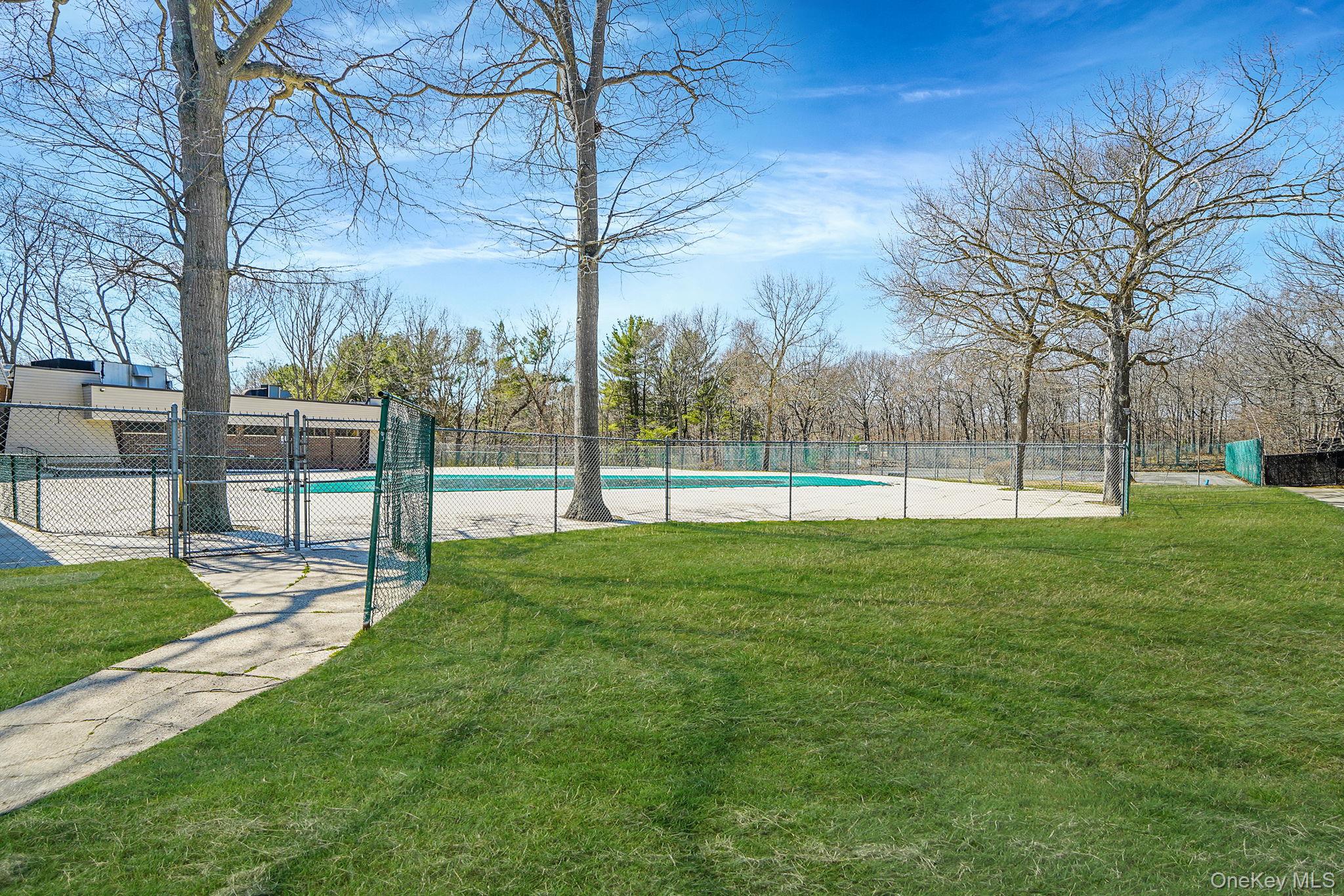 175 Cambridge Drive – For Sale photo 35
