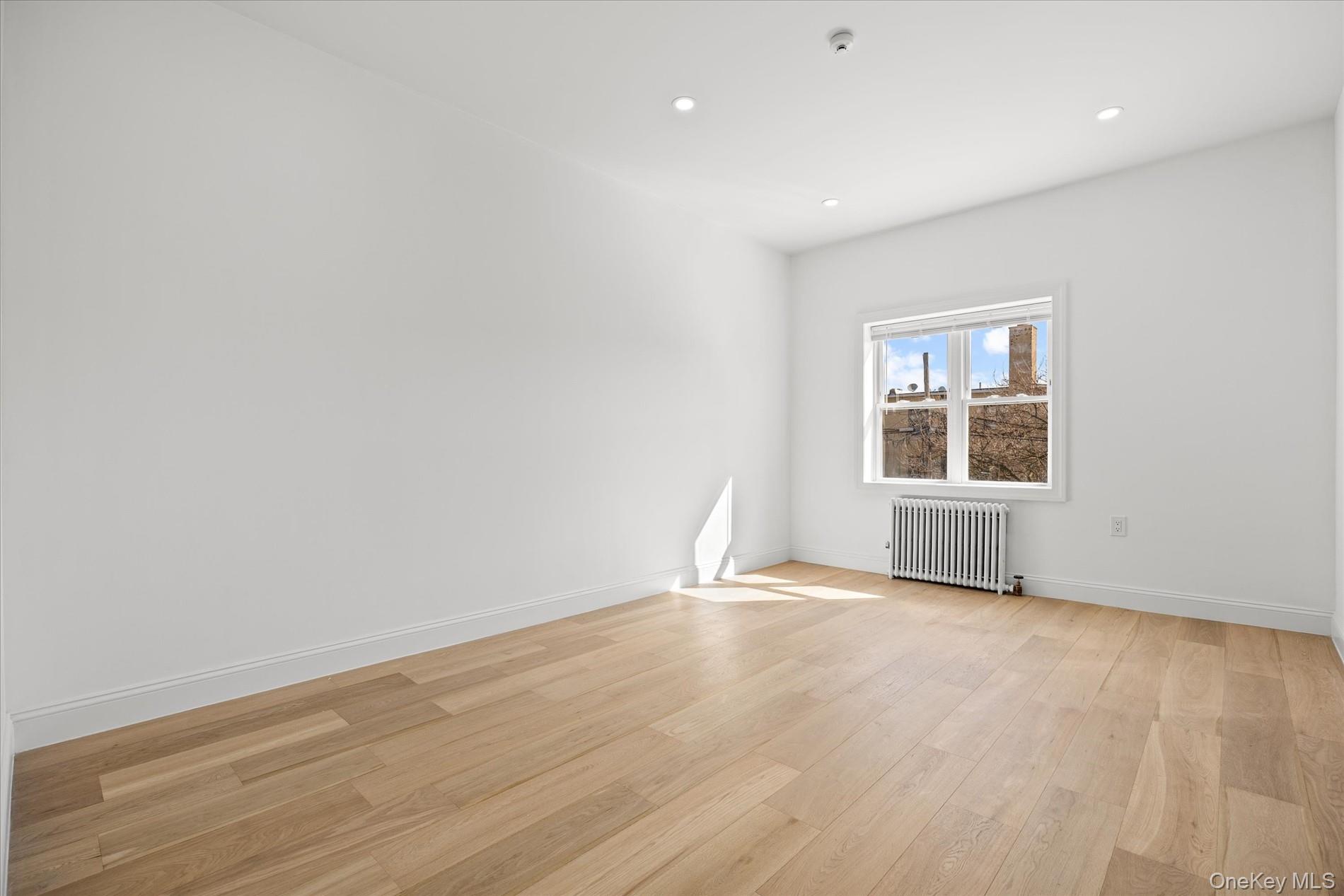 102-39 183 Place – For Sale photo 18