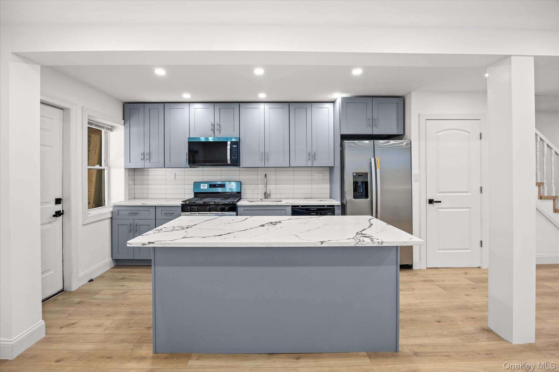 102-39 183 Place – For Sale photo 11