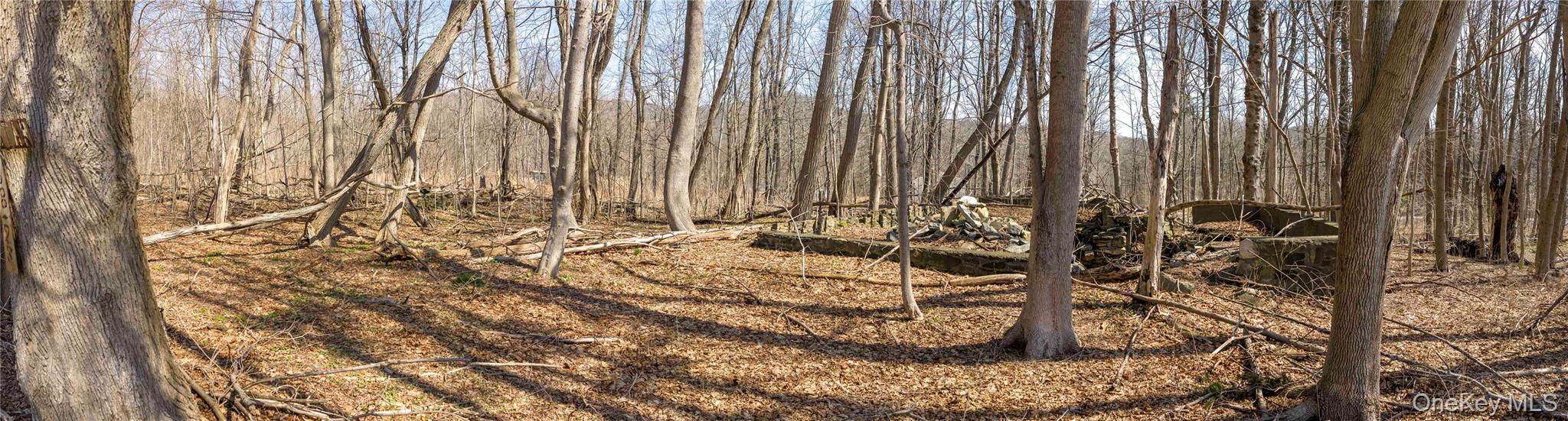 576 Holmes Road – For Sale photo 10
