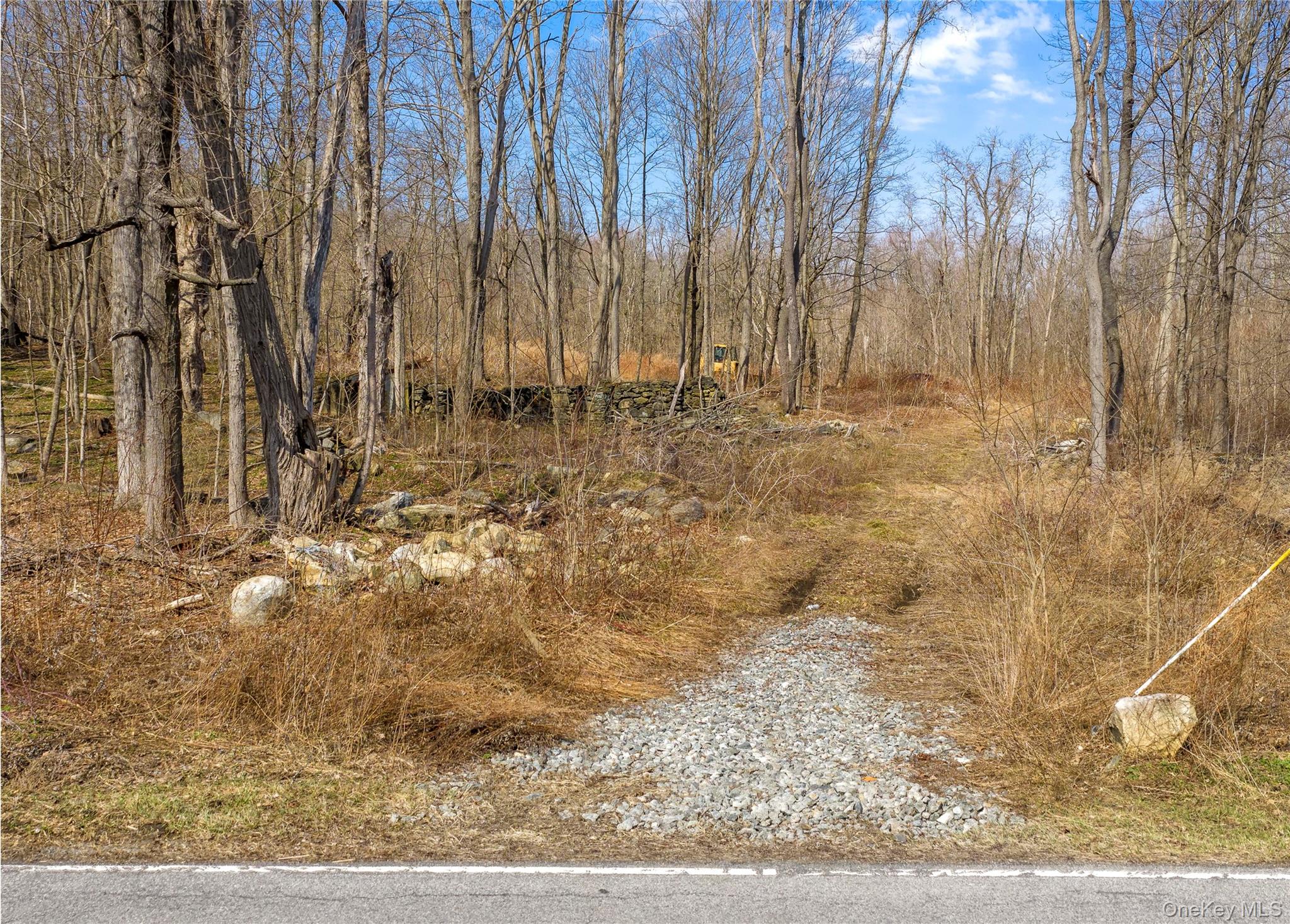 576 Holmes Road – For Sale photo 6