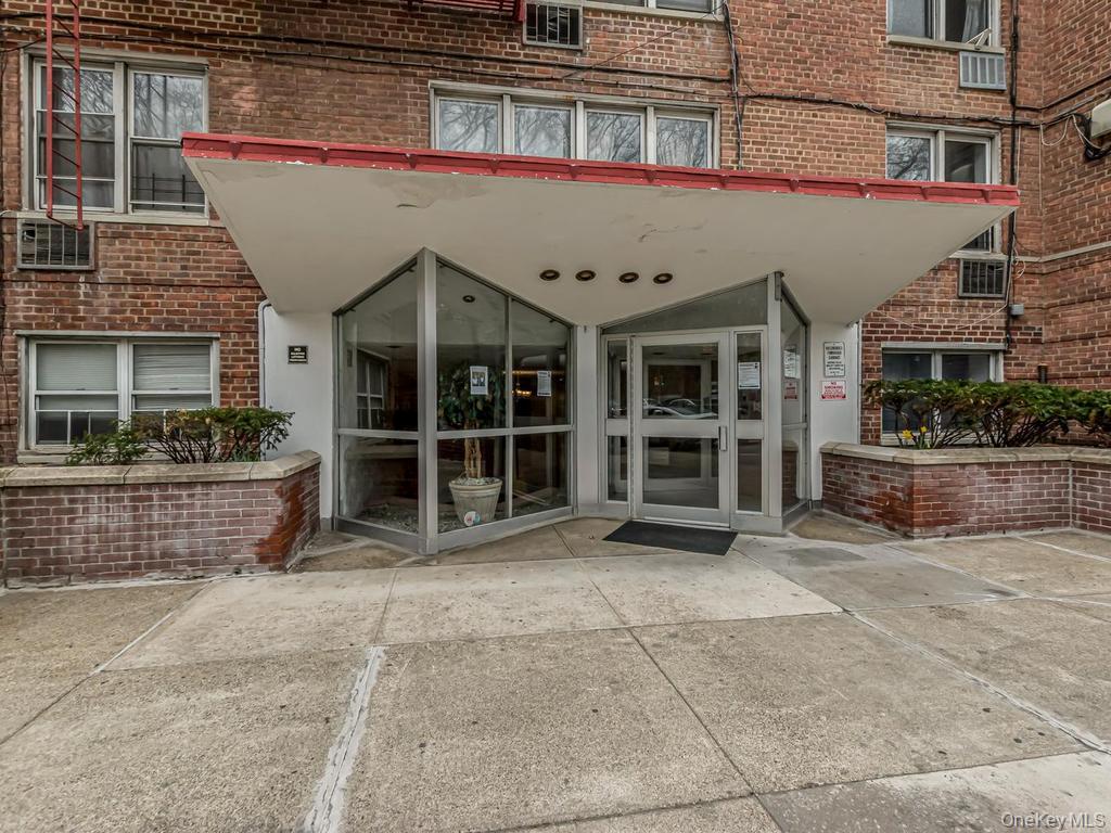 6535 Broadway, Unit 4G