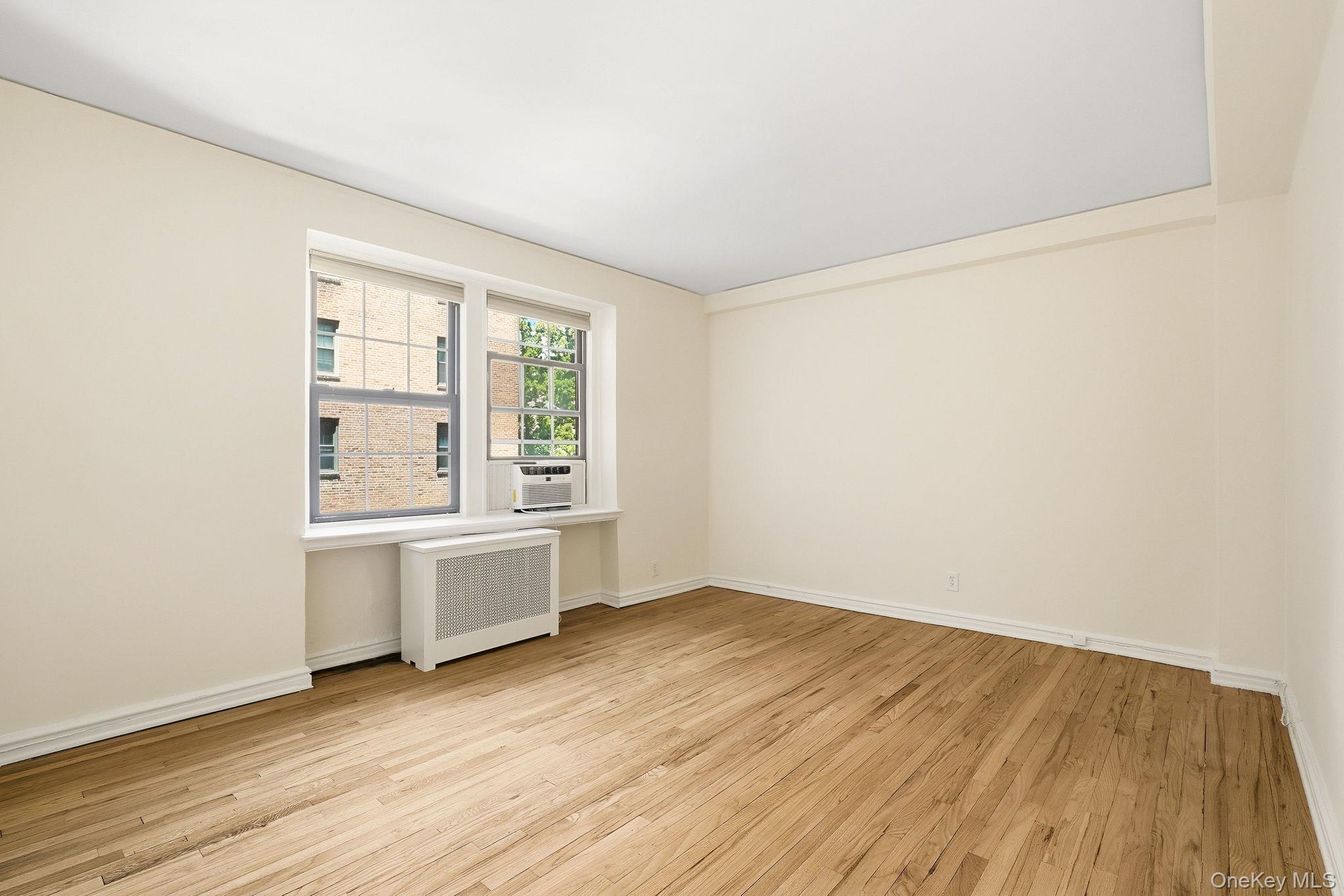 196 Garth Road, Unit 2F photo 15