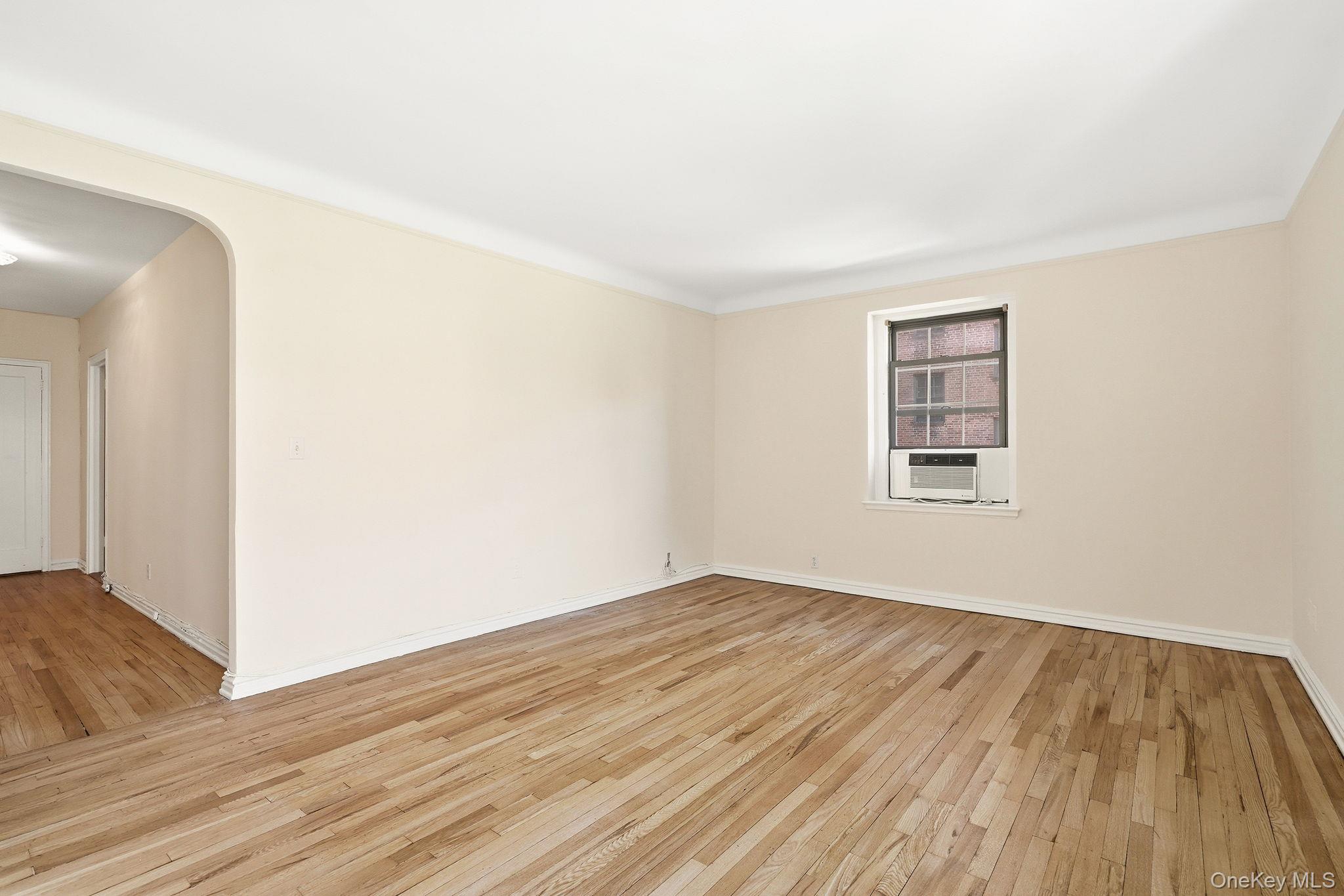196 Garth Road, Unit 2F photo 7