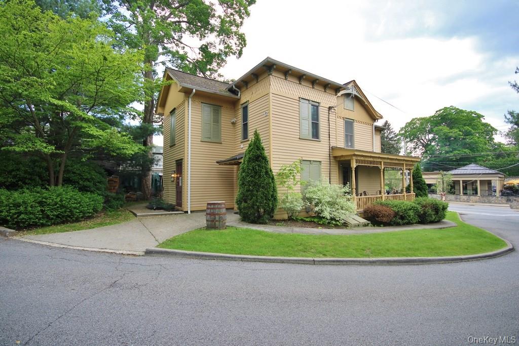 241 E Main Street – For Sale photo 11