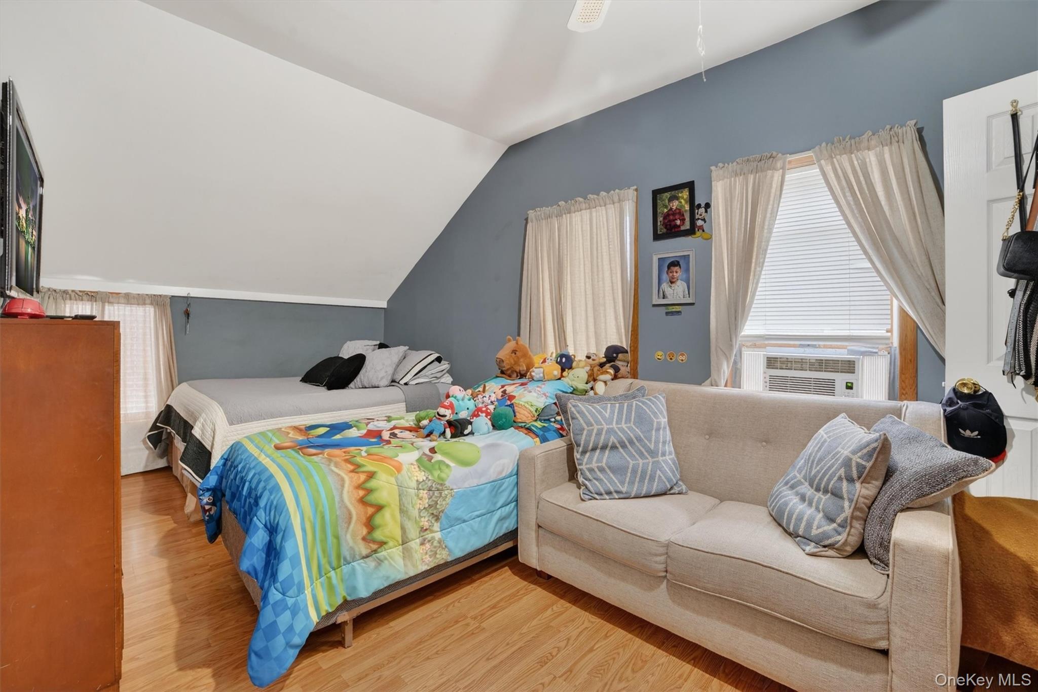 32 Terrace Avenue – For Sale photo 20