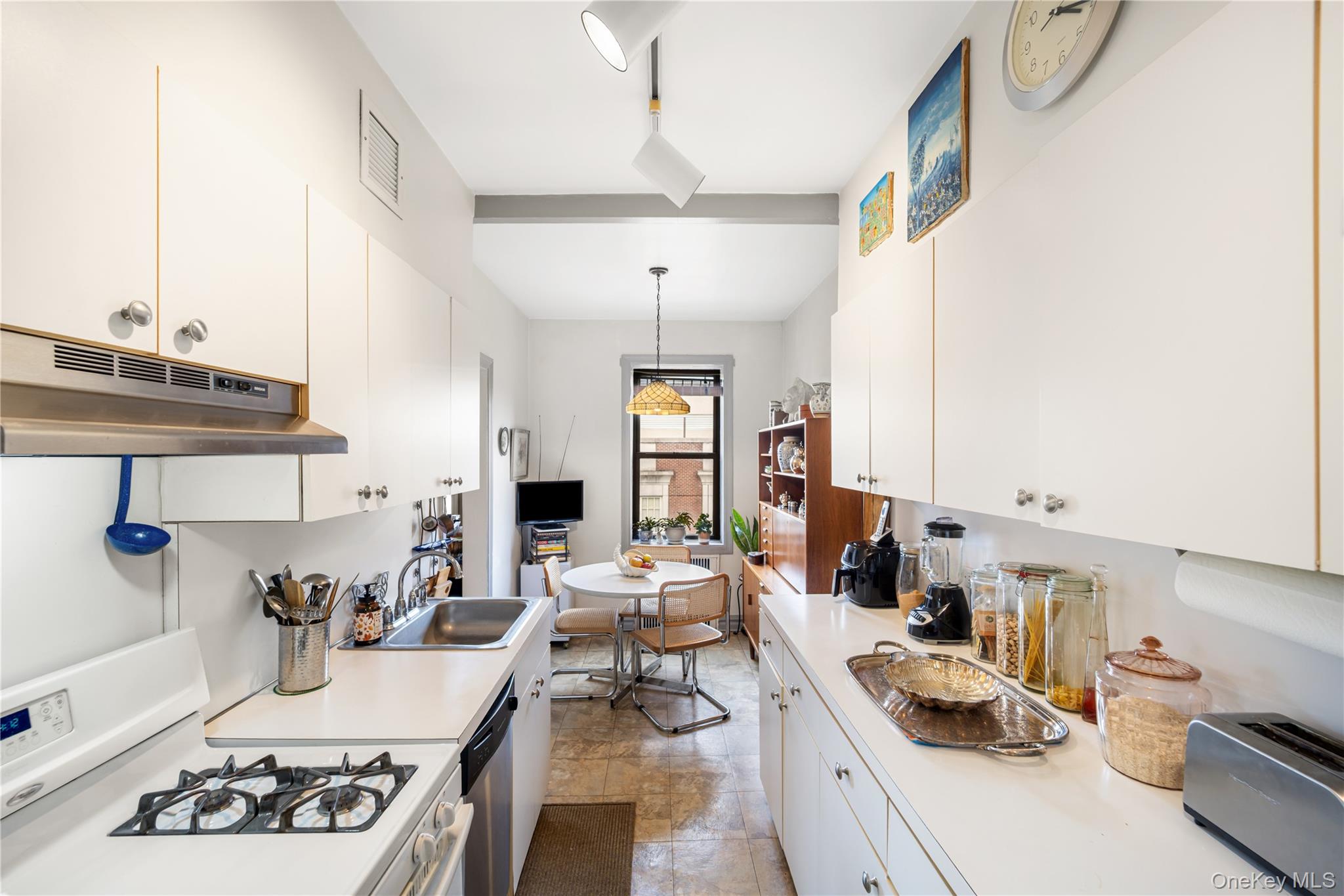 34-24 82nd Street, Unit 6N photo 5
