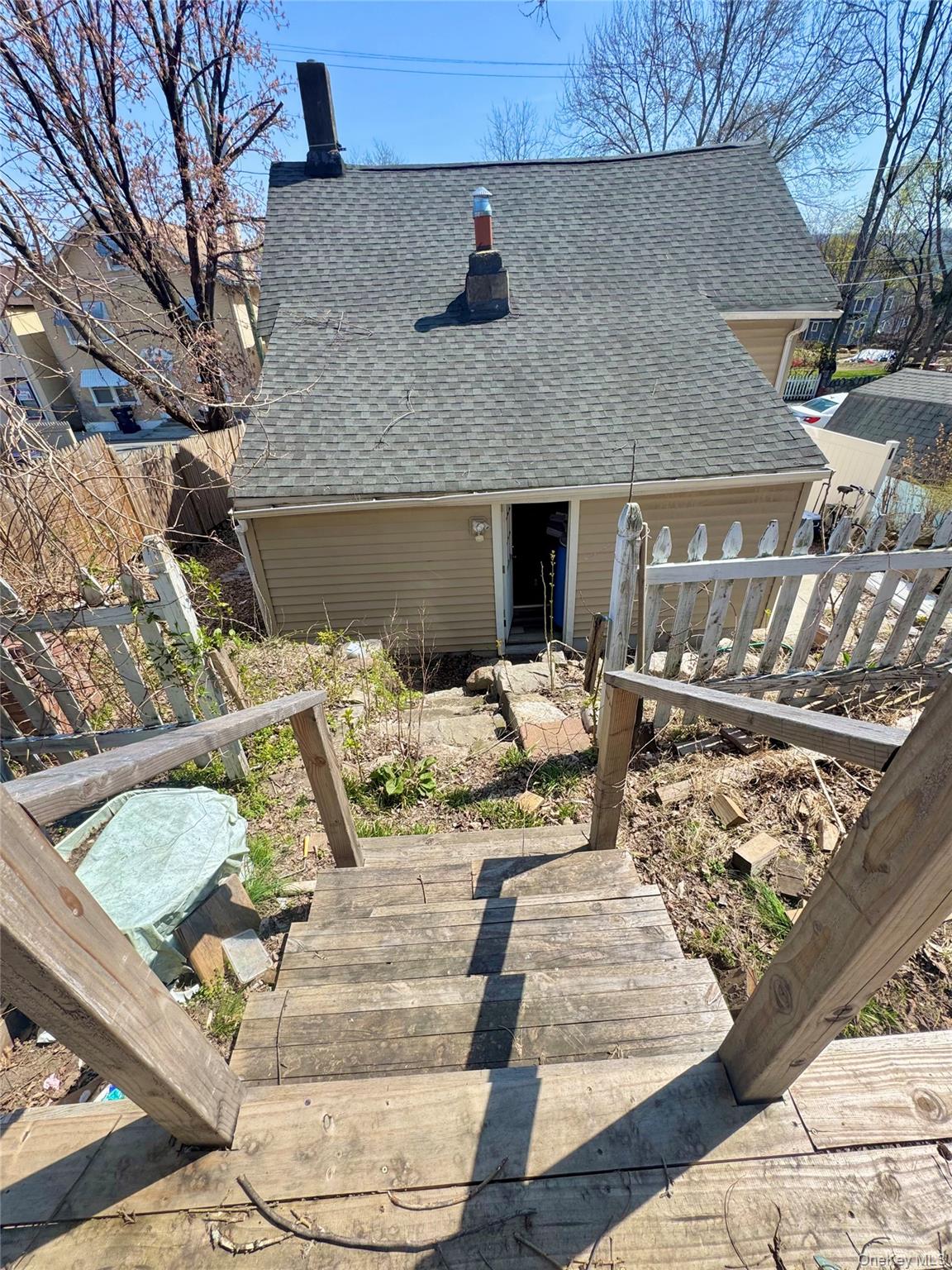21 Center Street – For Sale photo 8