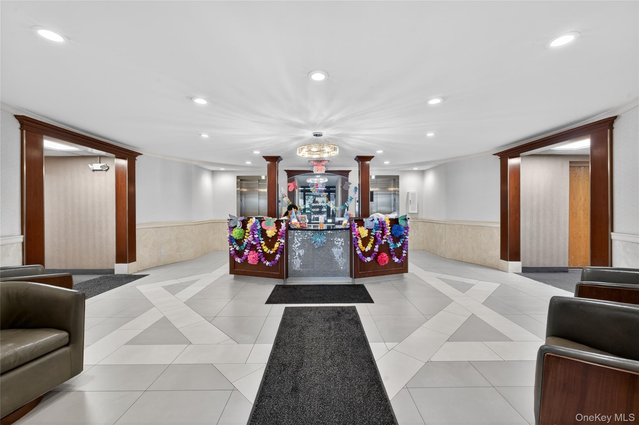 230 Hilton Avenue, Unit STE 105 photo 2