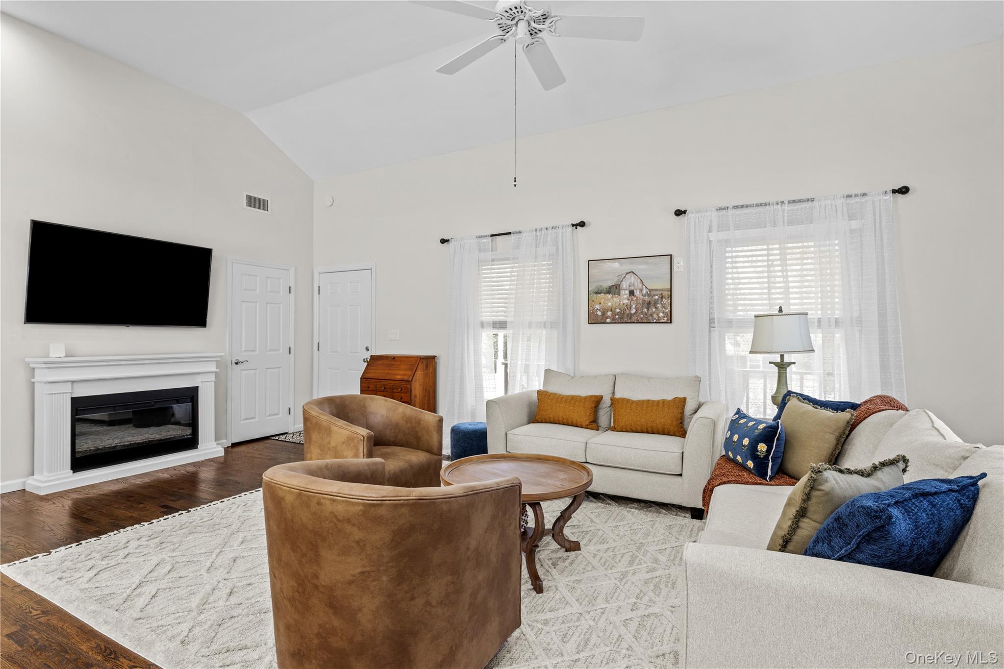 52 Summit Drive – For Rent photo 7