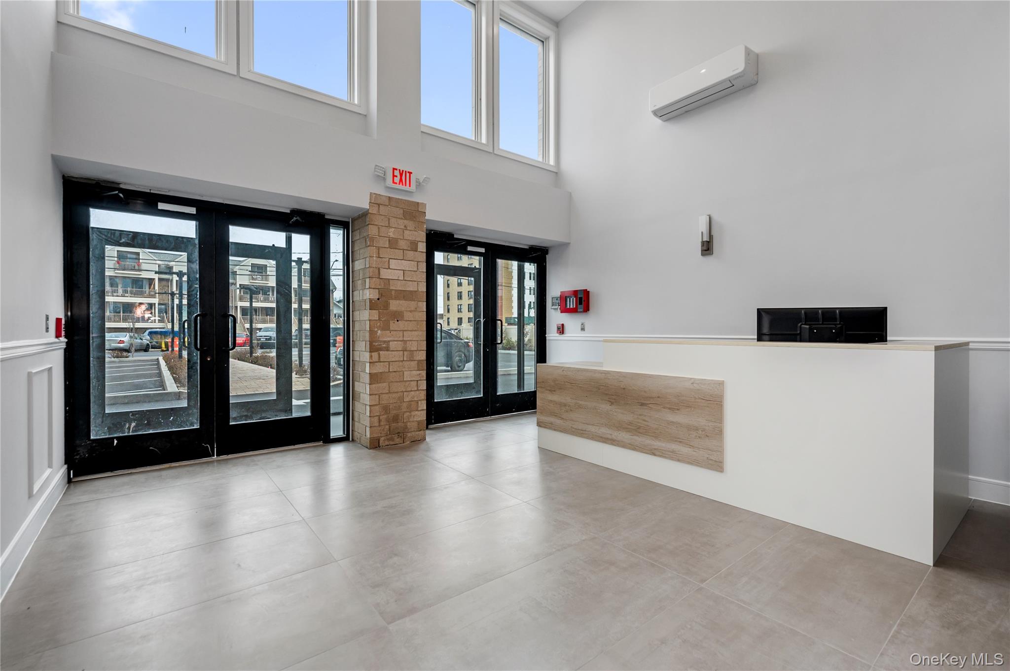 50 W Broadway, Unit 1001 photo 4