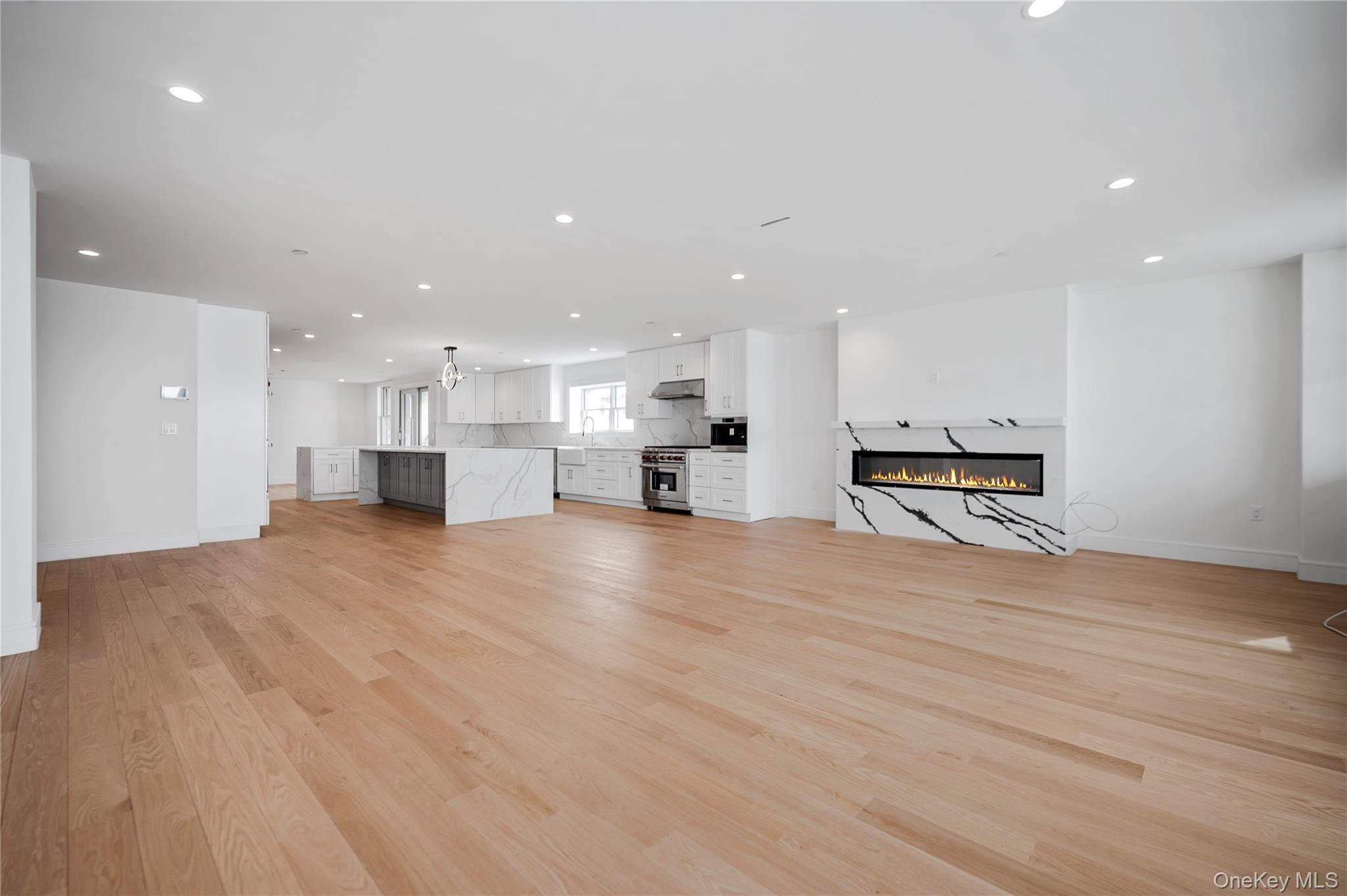 50 W Broadway, Unit 1001 photo 15