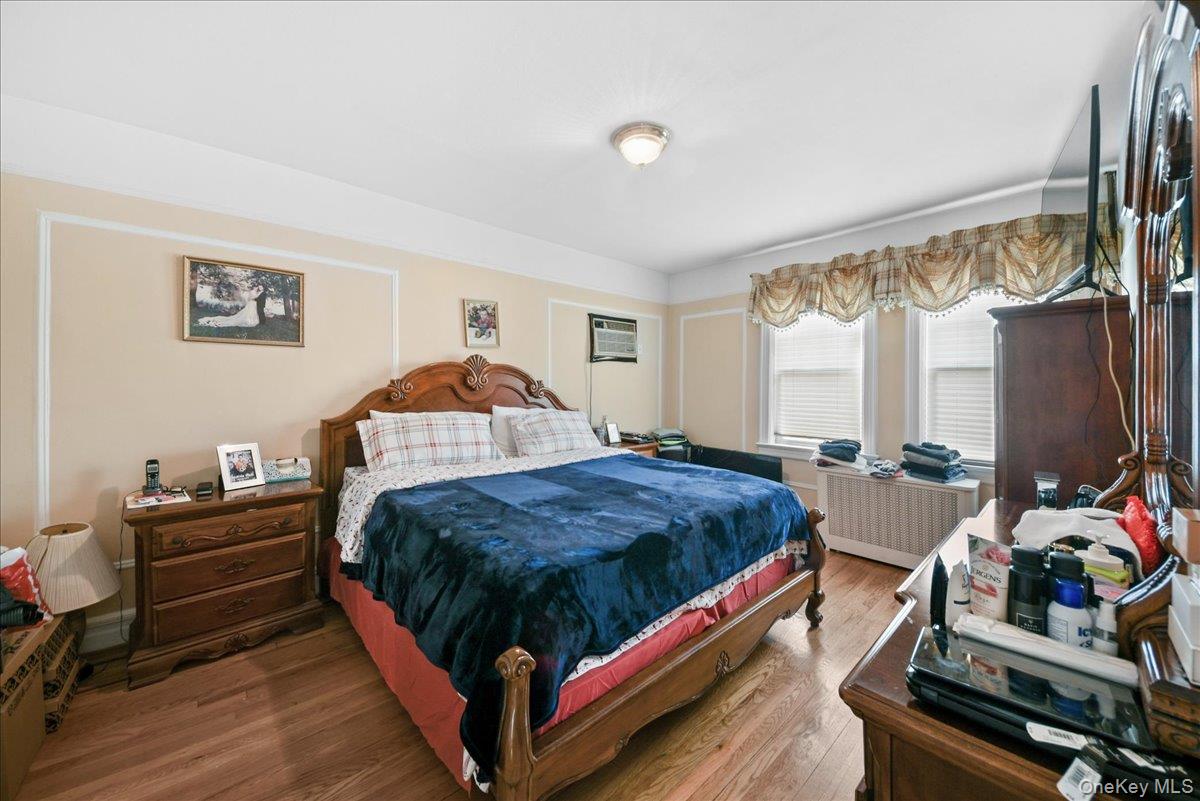 2445 Yates Avenue – For Sale photo 13