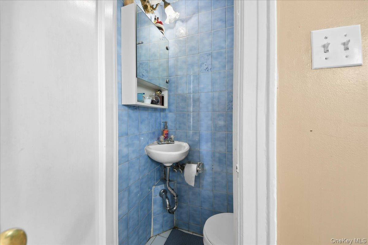 2445 Yates Avenue – For Sale photo 25