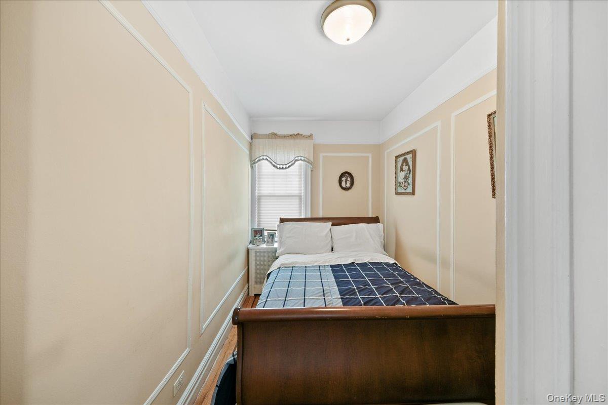 2445 Yates Avenue – For Sale photo 12