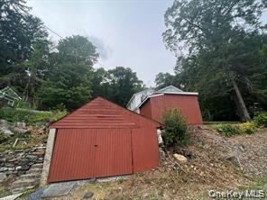 62 Deer Trail S – For Sale photo 9
