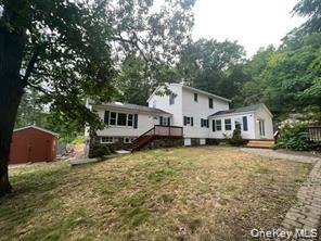 62 Deer Trail S – For Sale