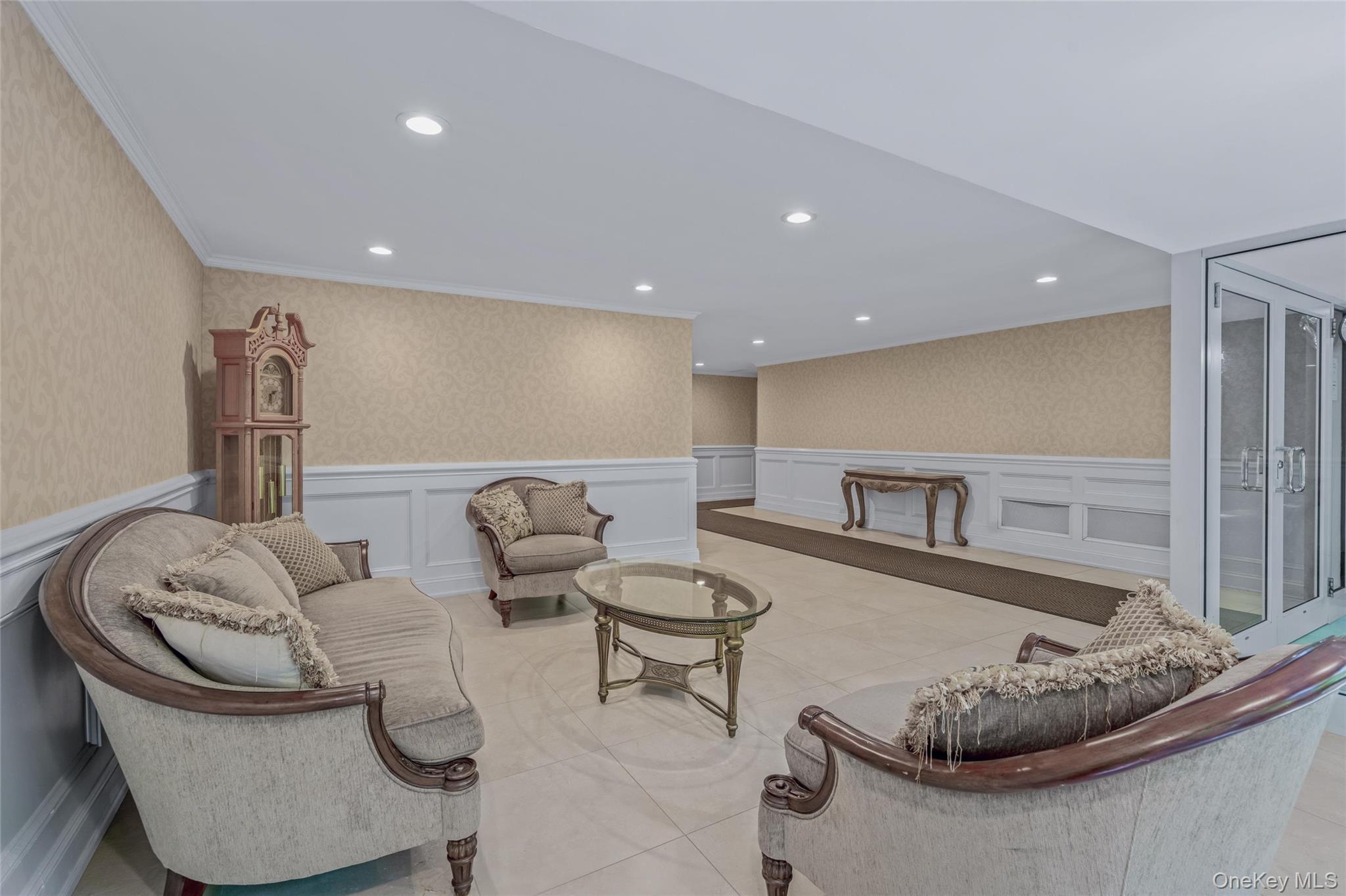 43-25 Douglaston Parkway, Unit 1H photo 10