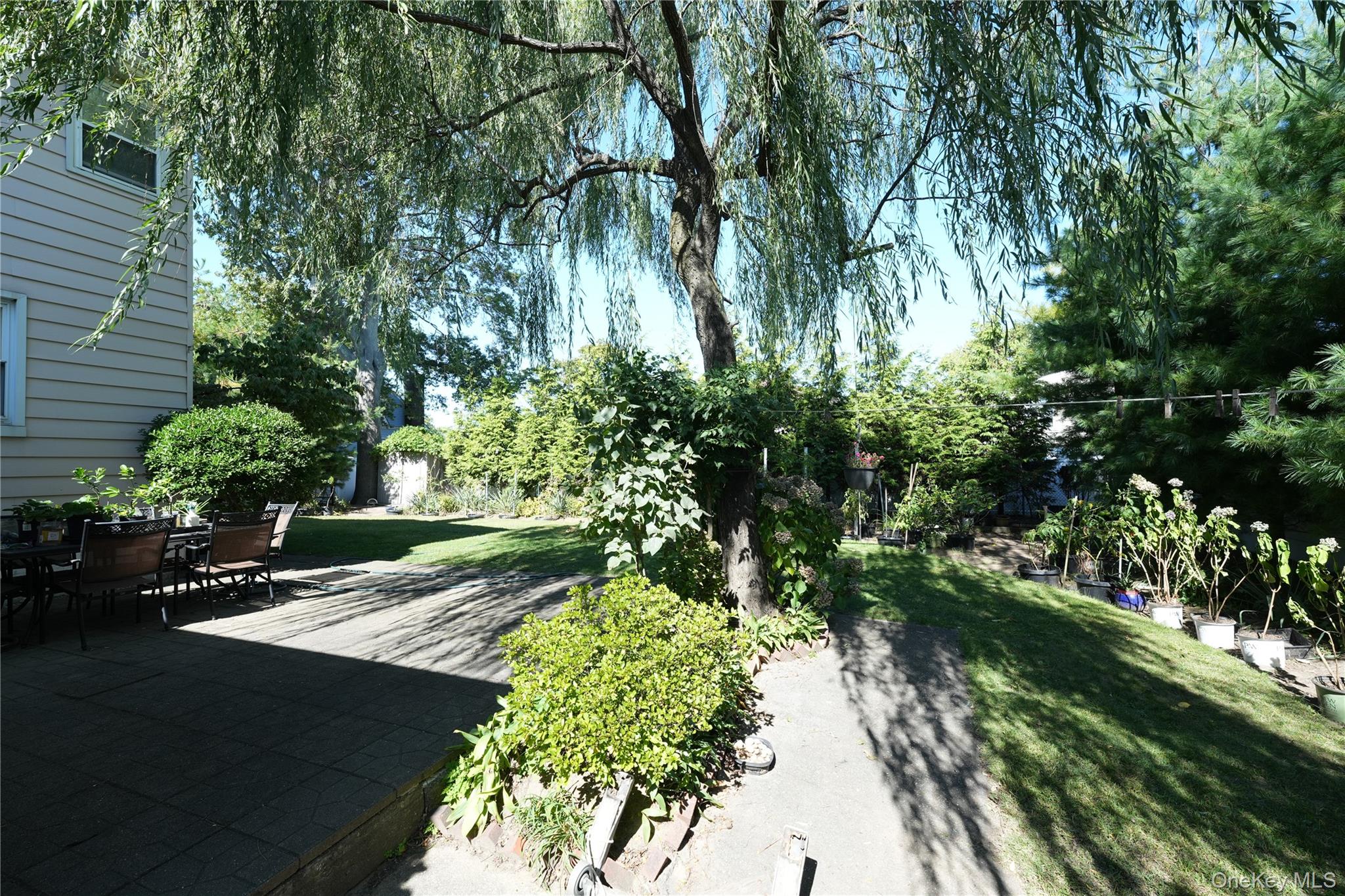 368 Merrifield Avenue – For Sale photo 17