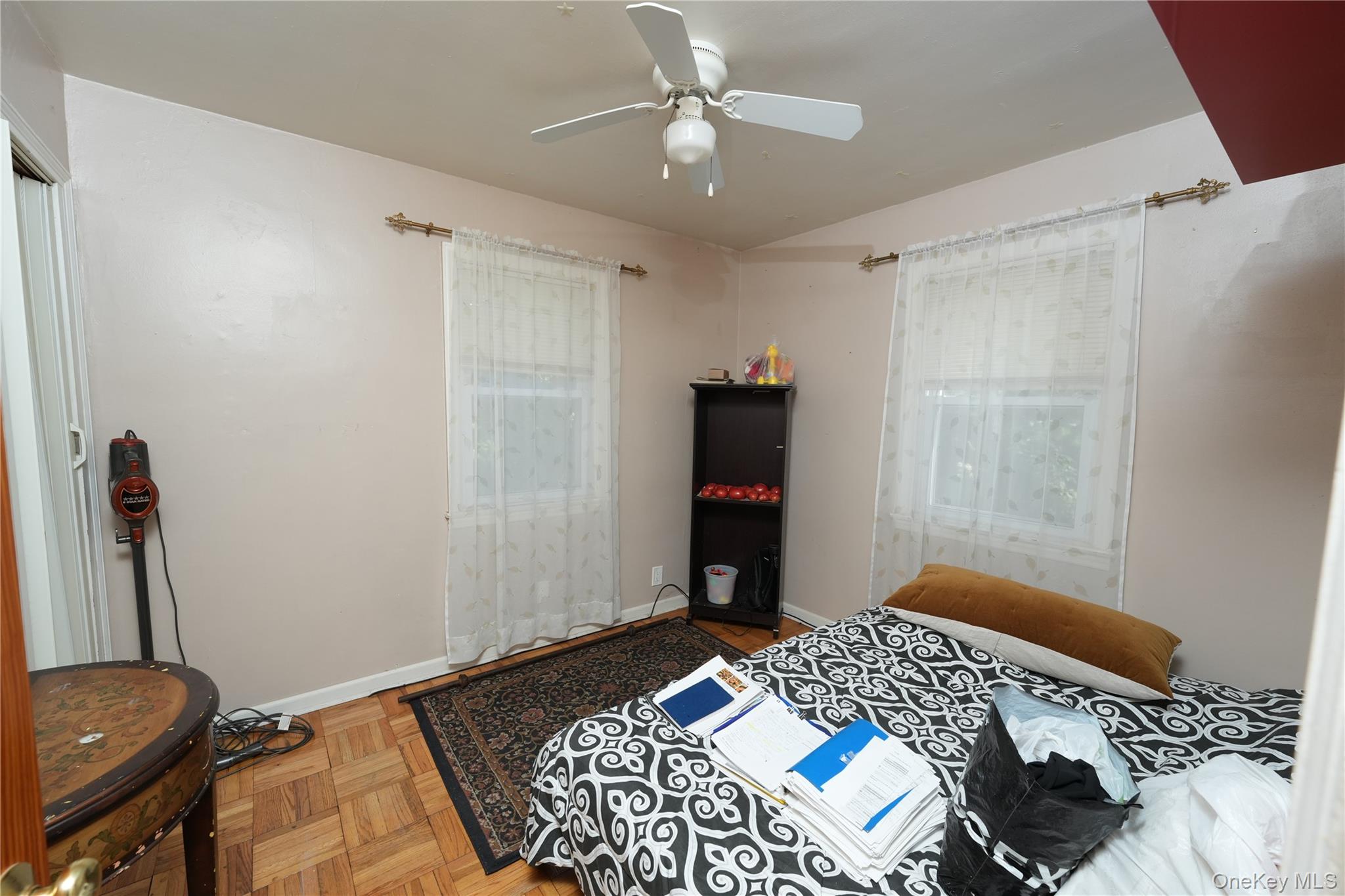 368 Merrifield Avenue – For Sale photo 6