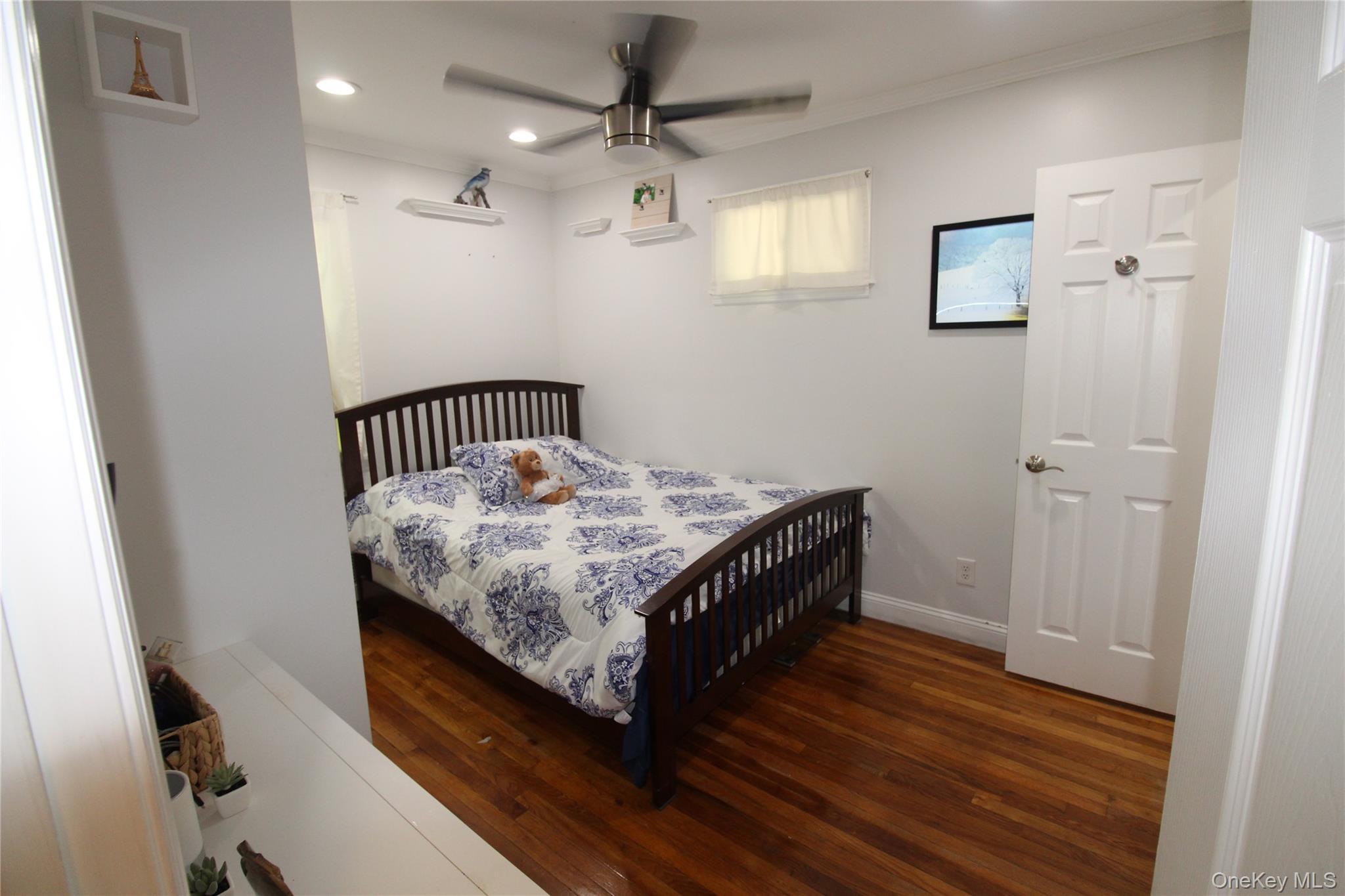 650 Warren Avenue – For Sale photo 9